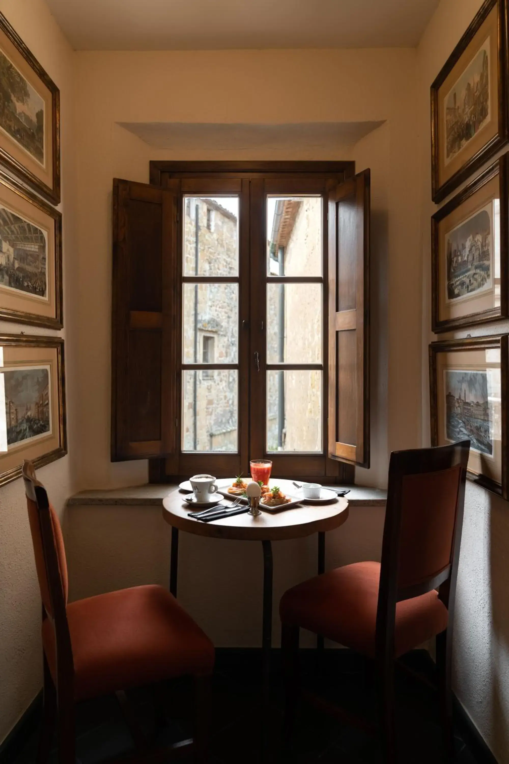 Dining Area in Hotel Della Fortezza