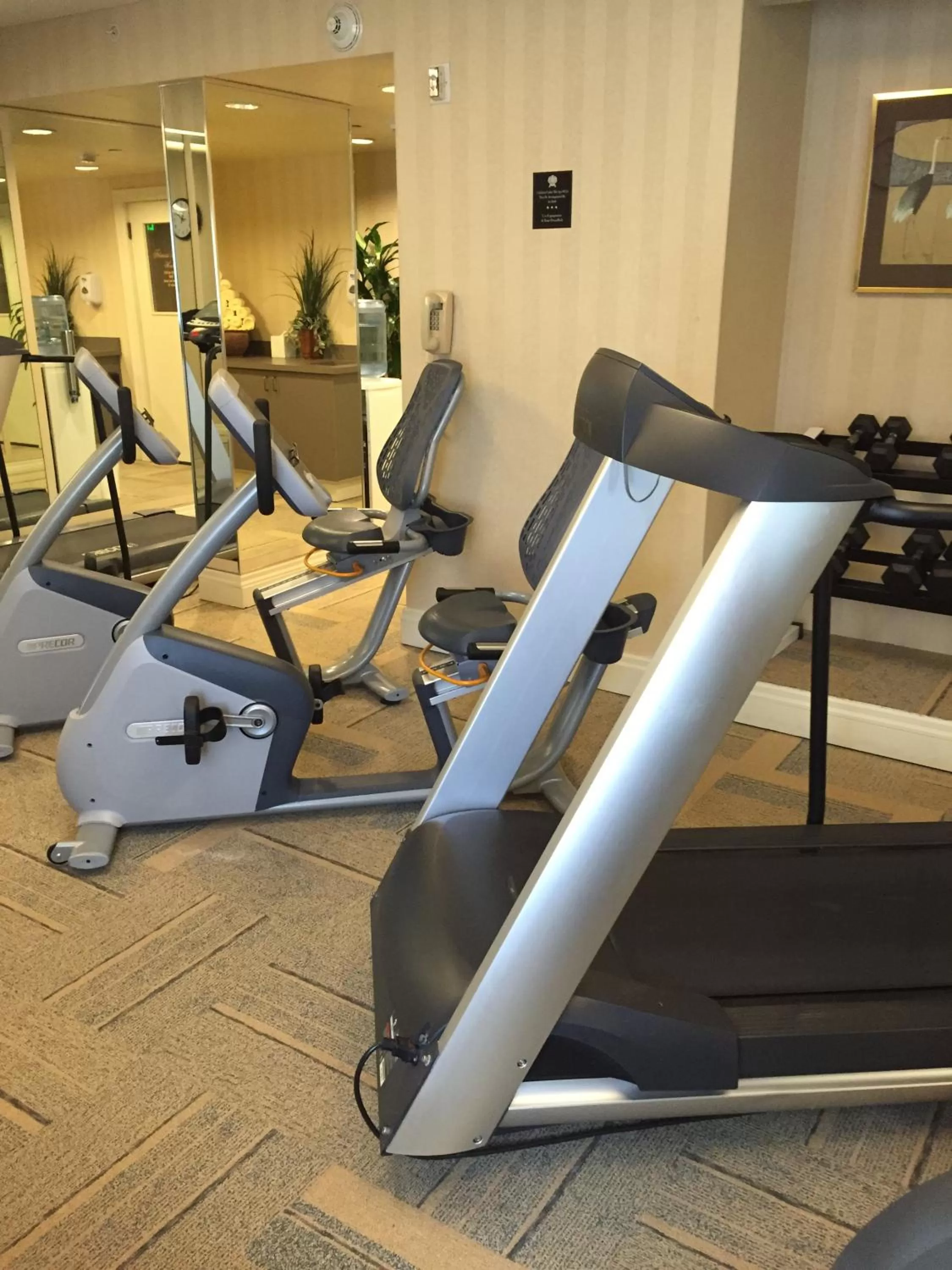 Fitness centre/facilities in Mayflower Park Hotel
