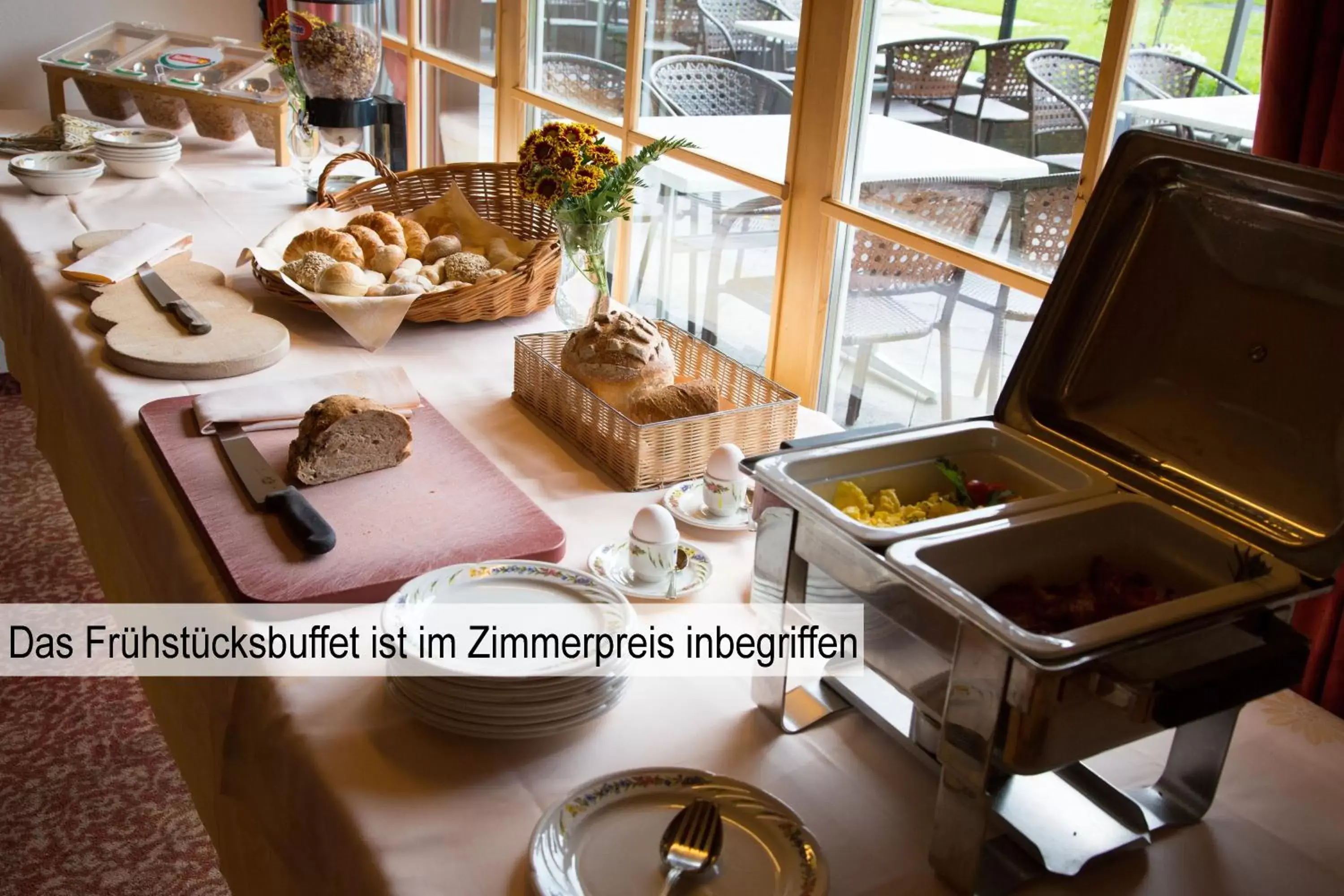 Continental breakfast in Hotel Simmenhof