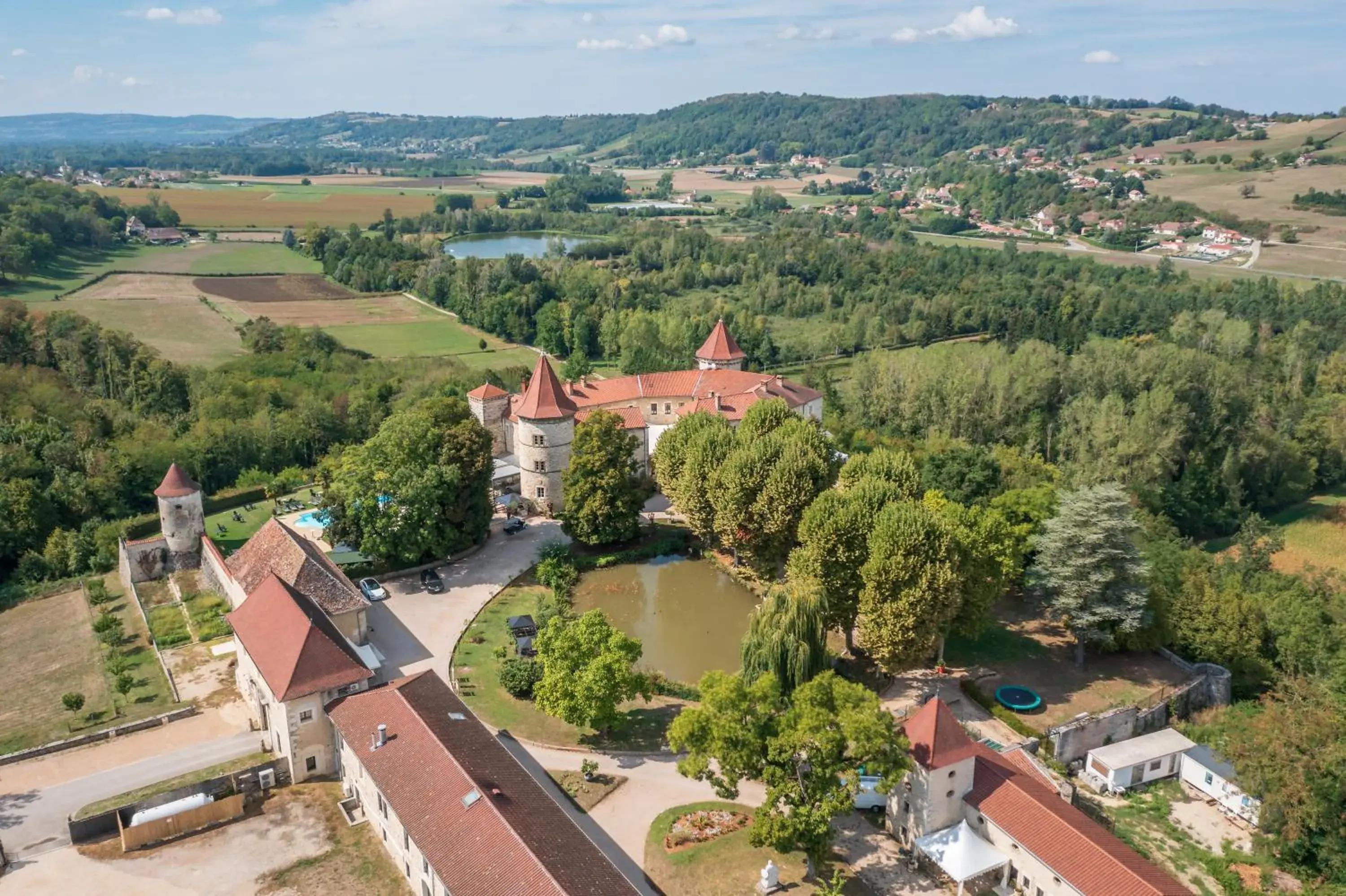 Bird's-eye View in Château Chapeau Cornu