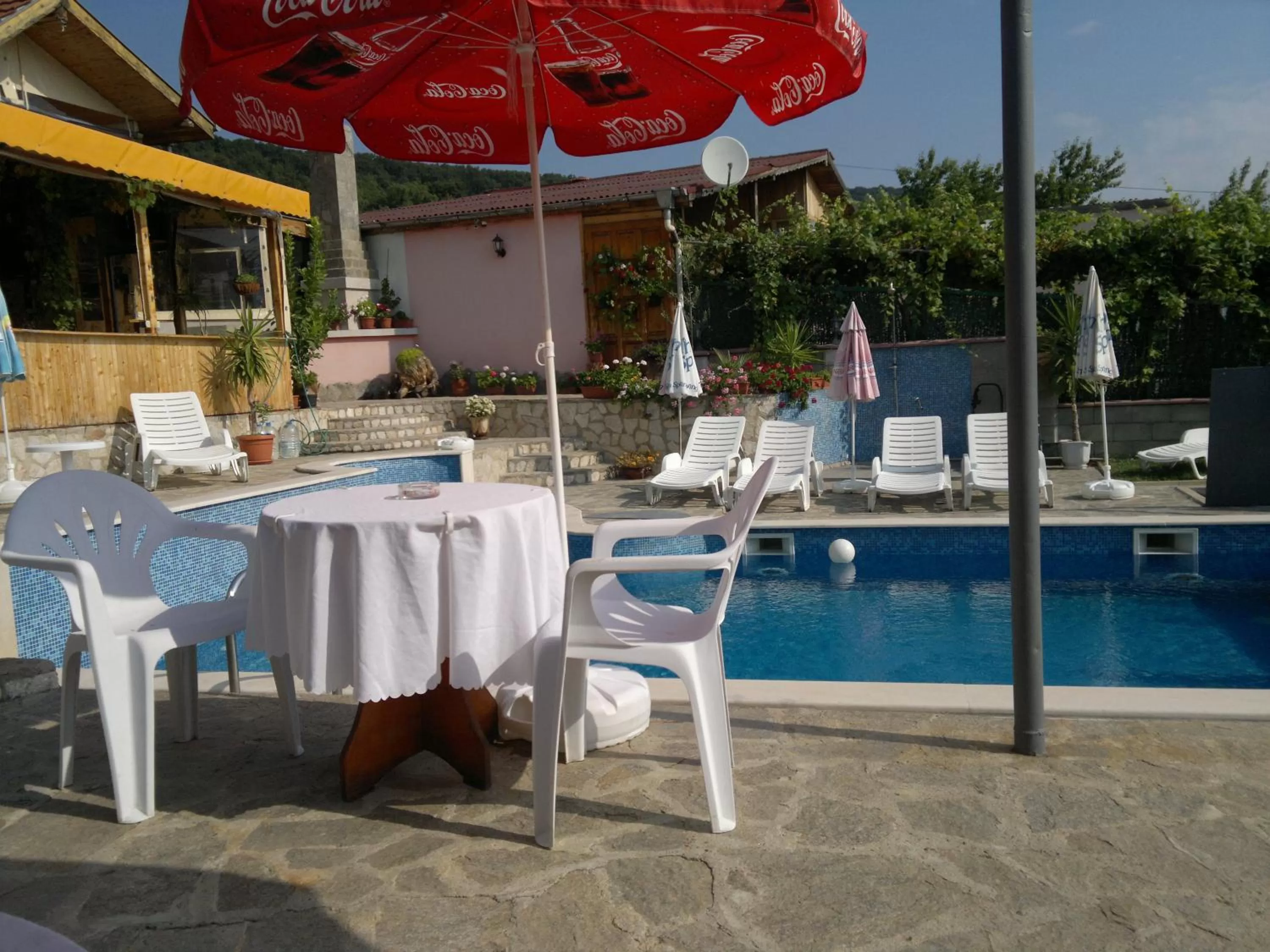 Swimming pool in Hotel Poseidon