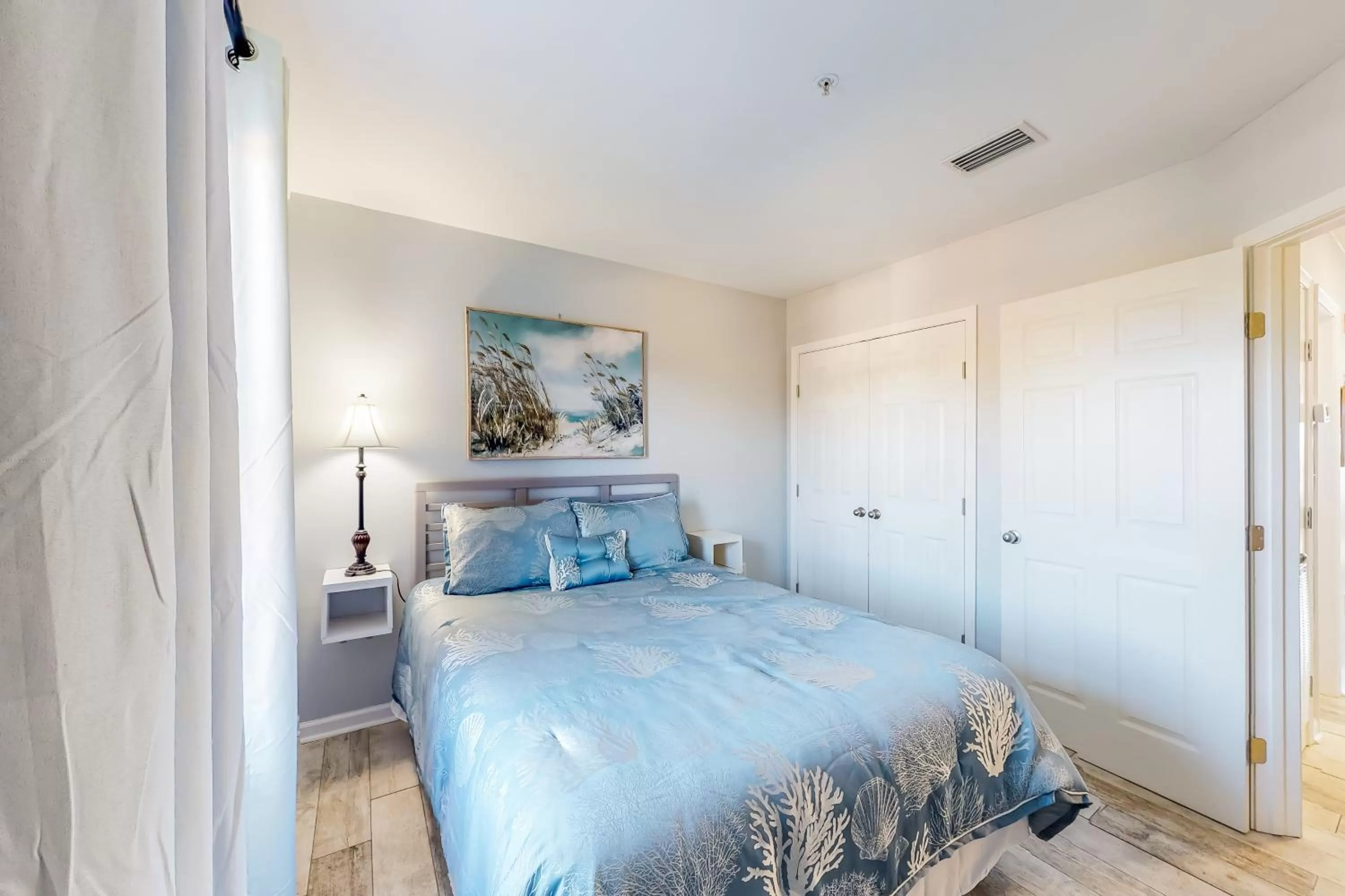 Bed in Grand Caribbean #103