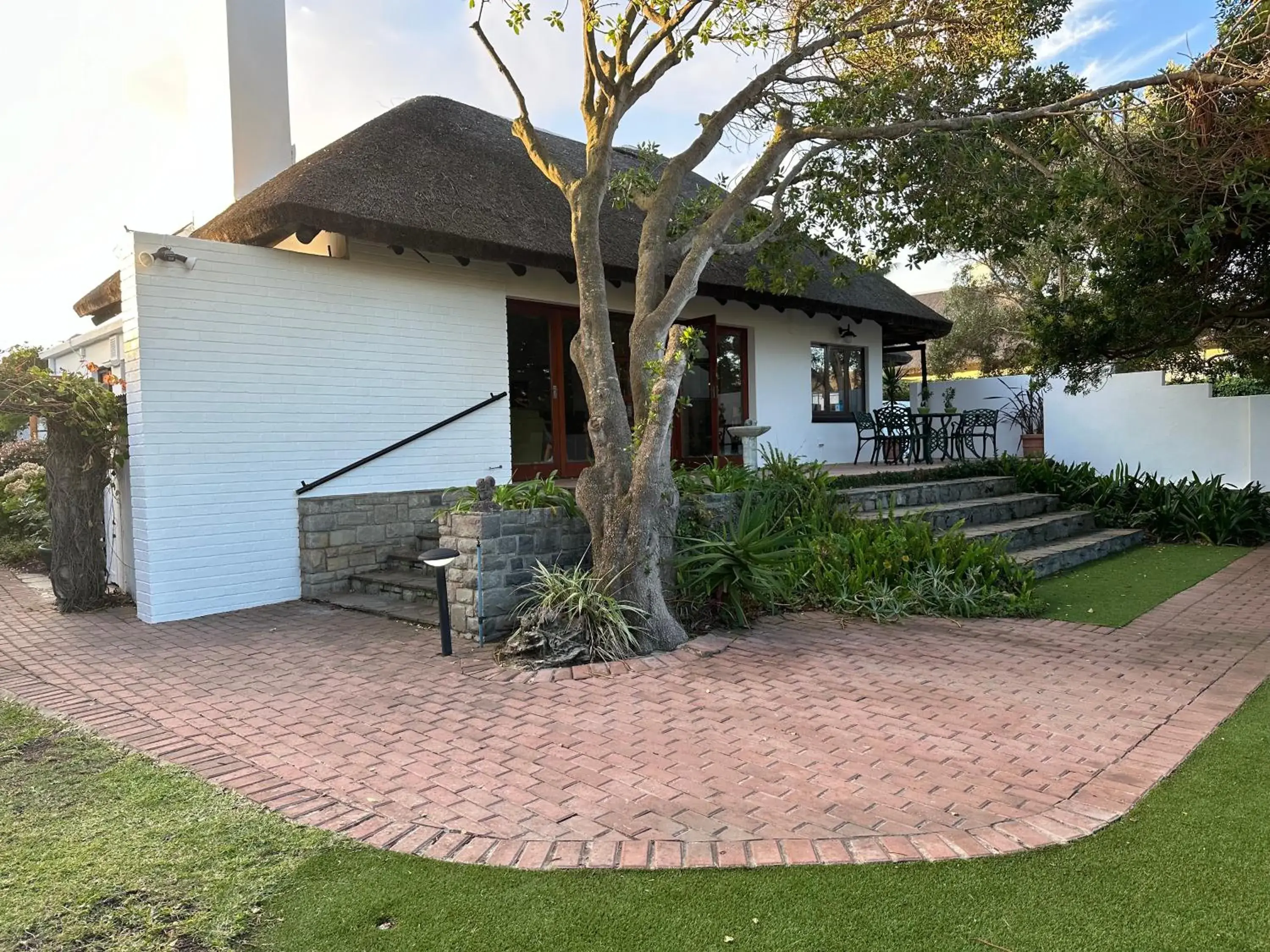 Property Building in House on Westcliff