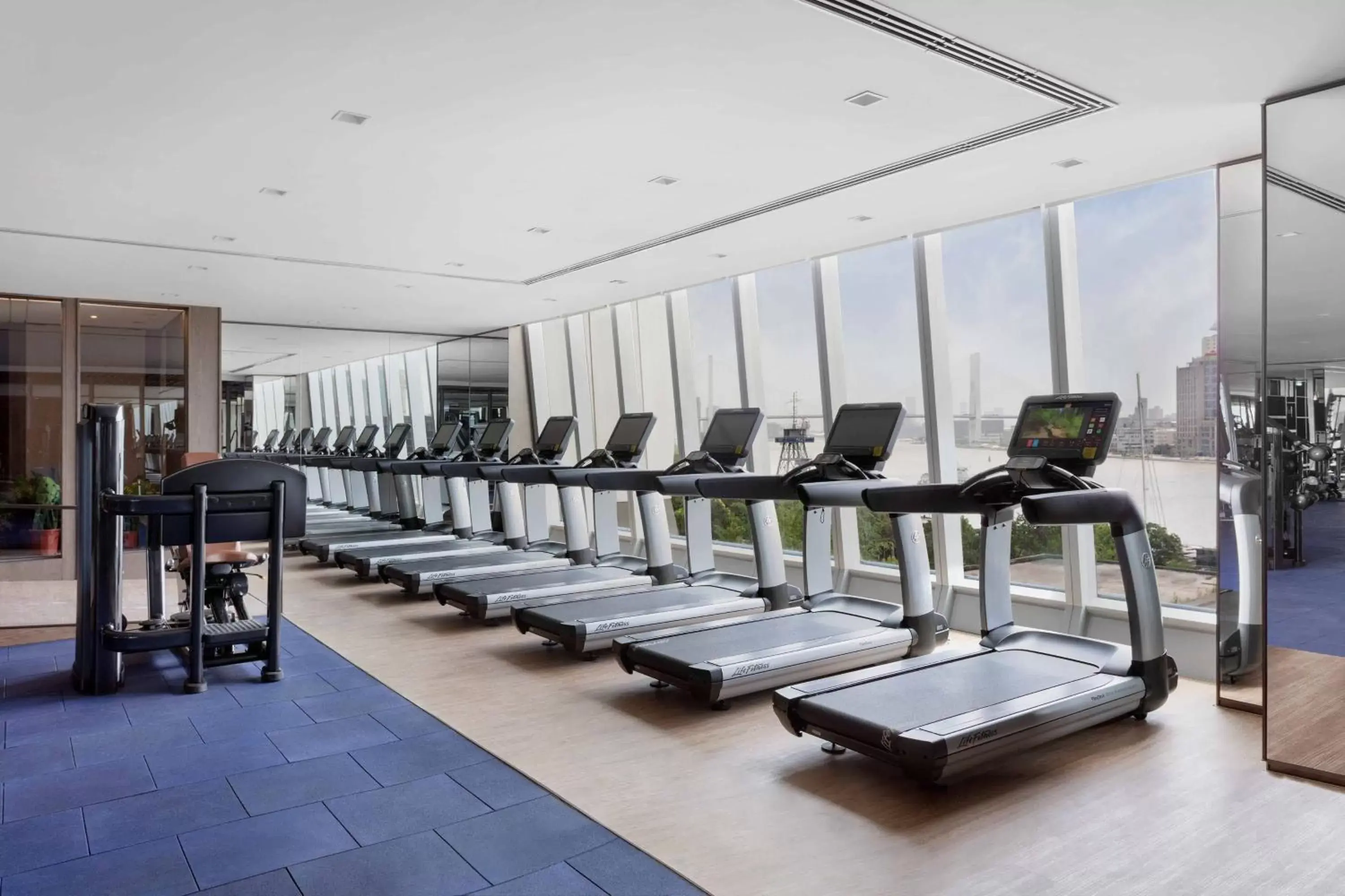 Fitness centre/facilities, Fitness Center/Facilities in JW Marriott Marquis Hotel Shanghai Pudong