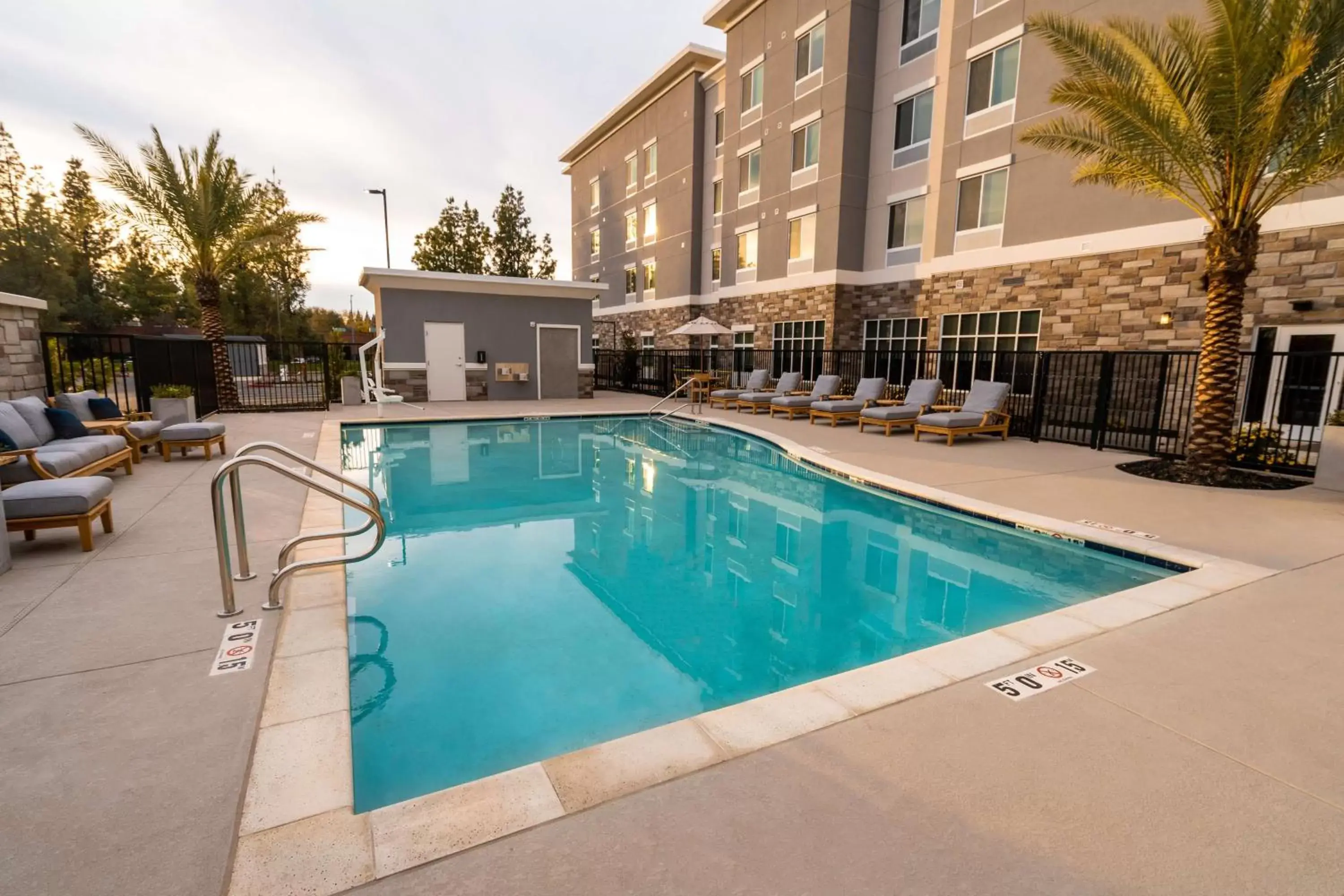 Pool view, Swimming Pool in Homewood Suites By Hilton Rancho Cordova, Ca