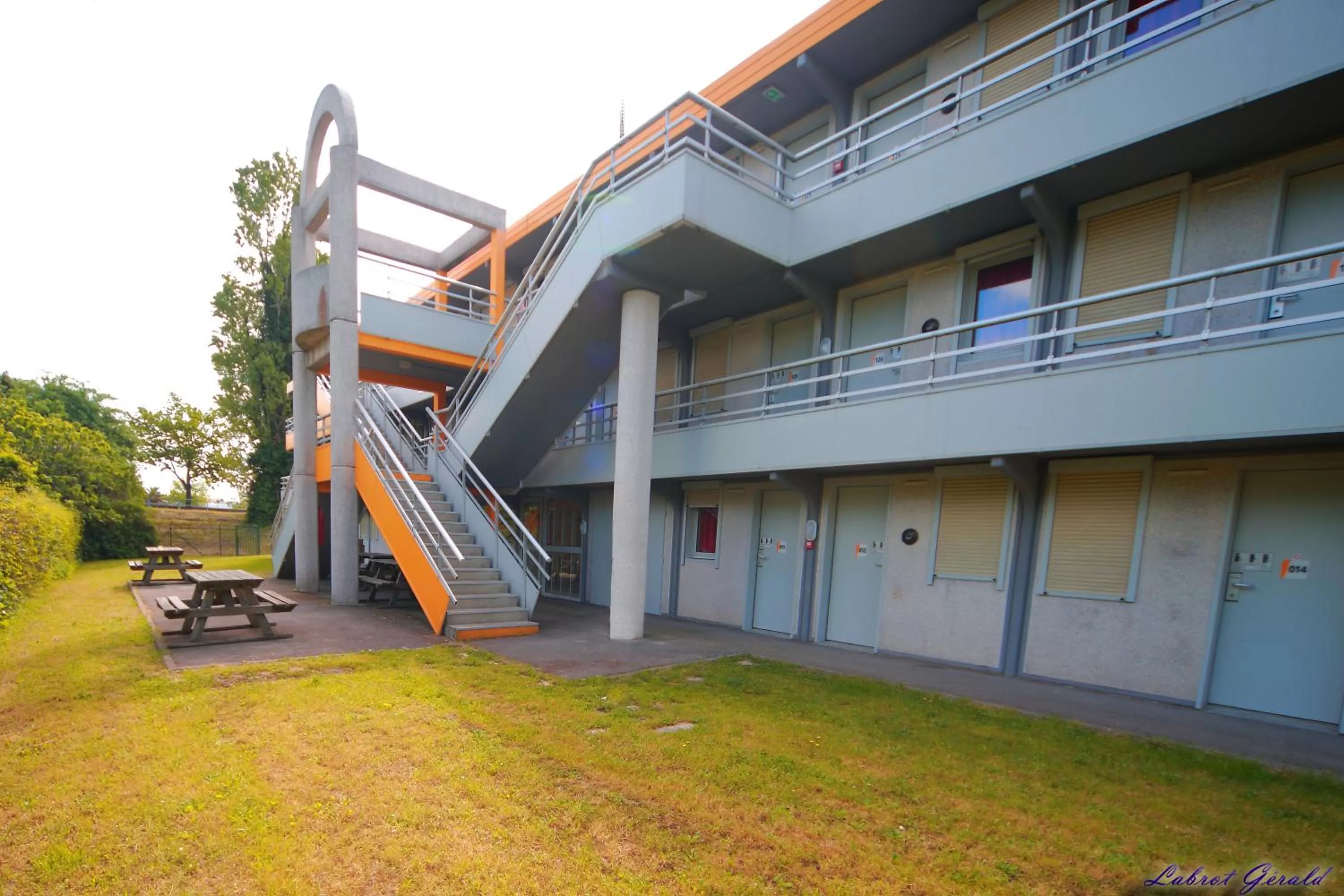 Property building in Premiere Classe Ales - Anduze