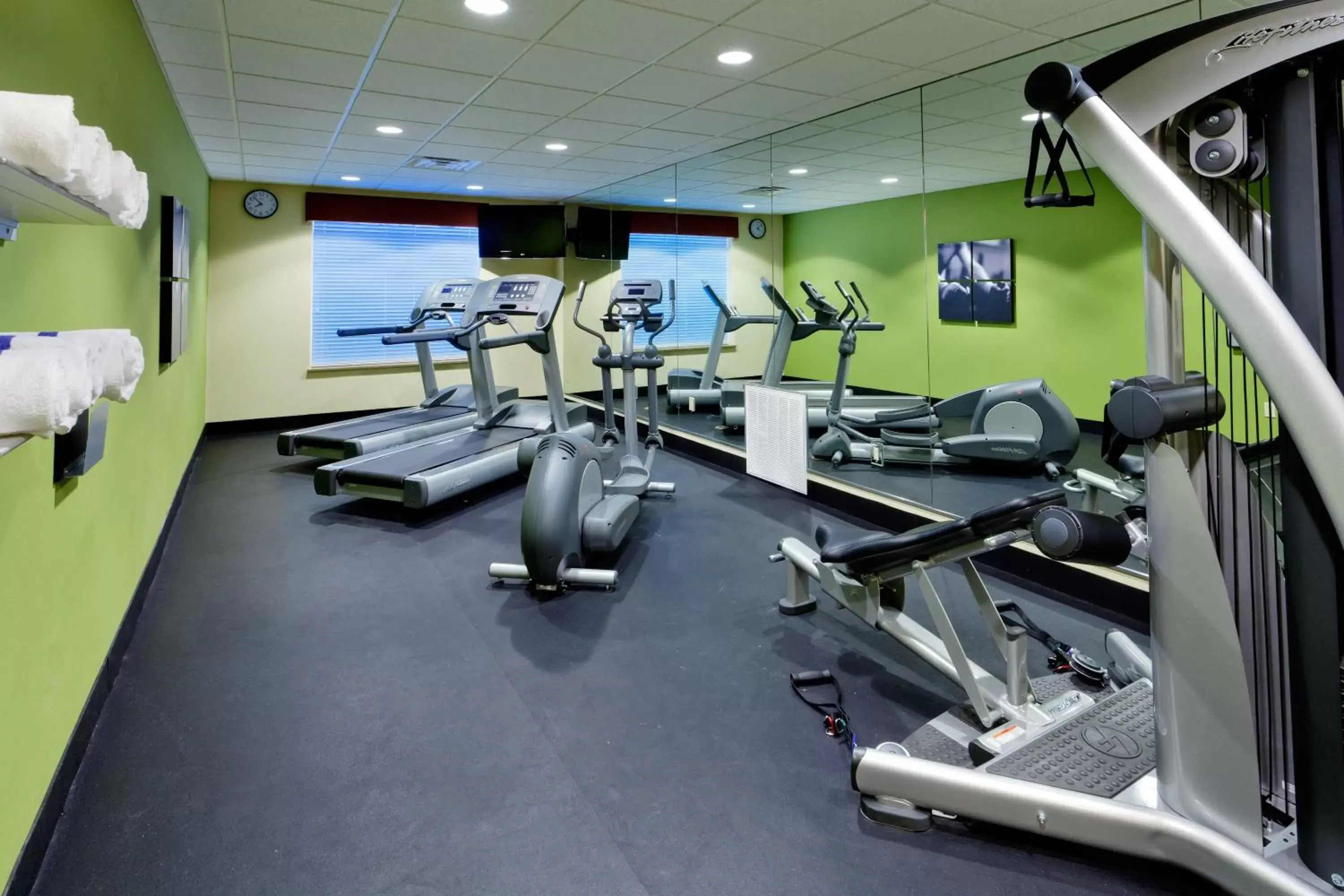Fitness centre/facilities, Fitness Center/Facilities in Country Inn & Suites by Radisson, College Station, TX