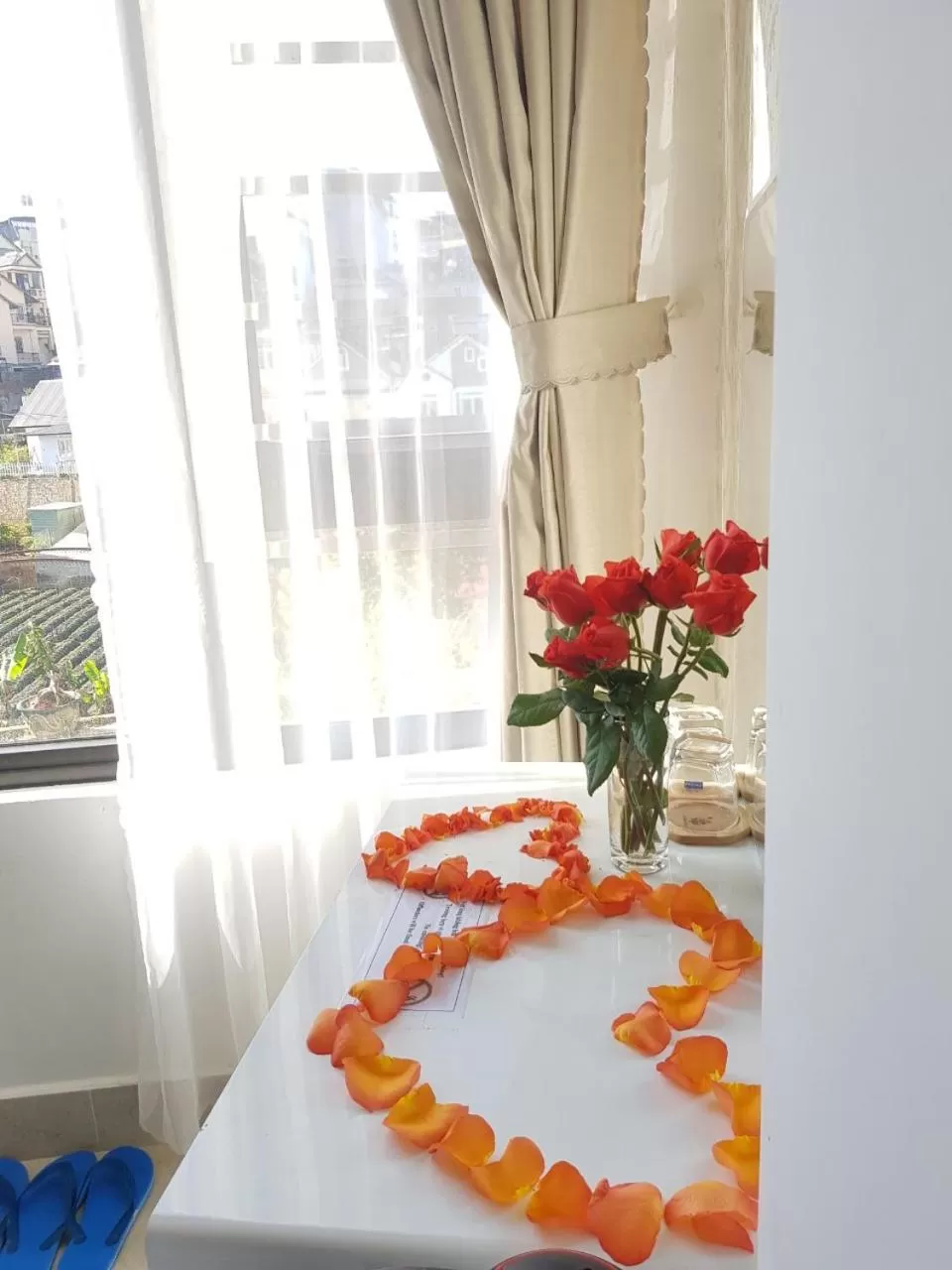 Property building in Ngàn Phố Studio & Love Hotel