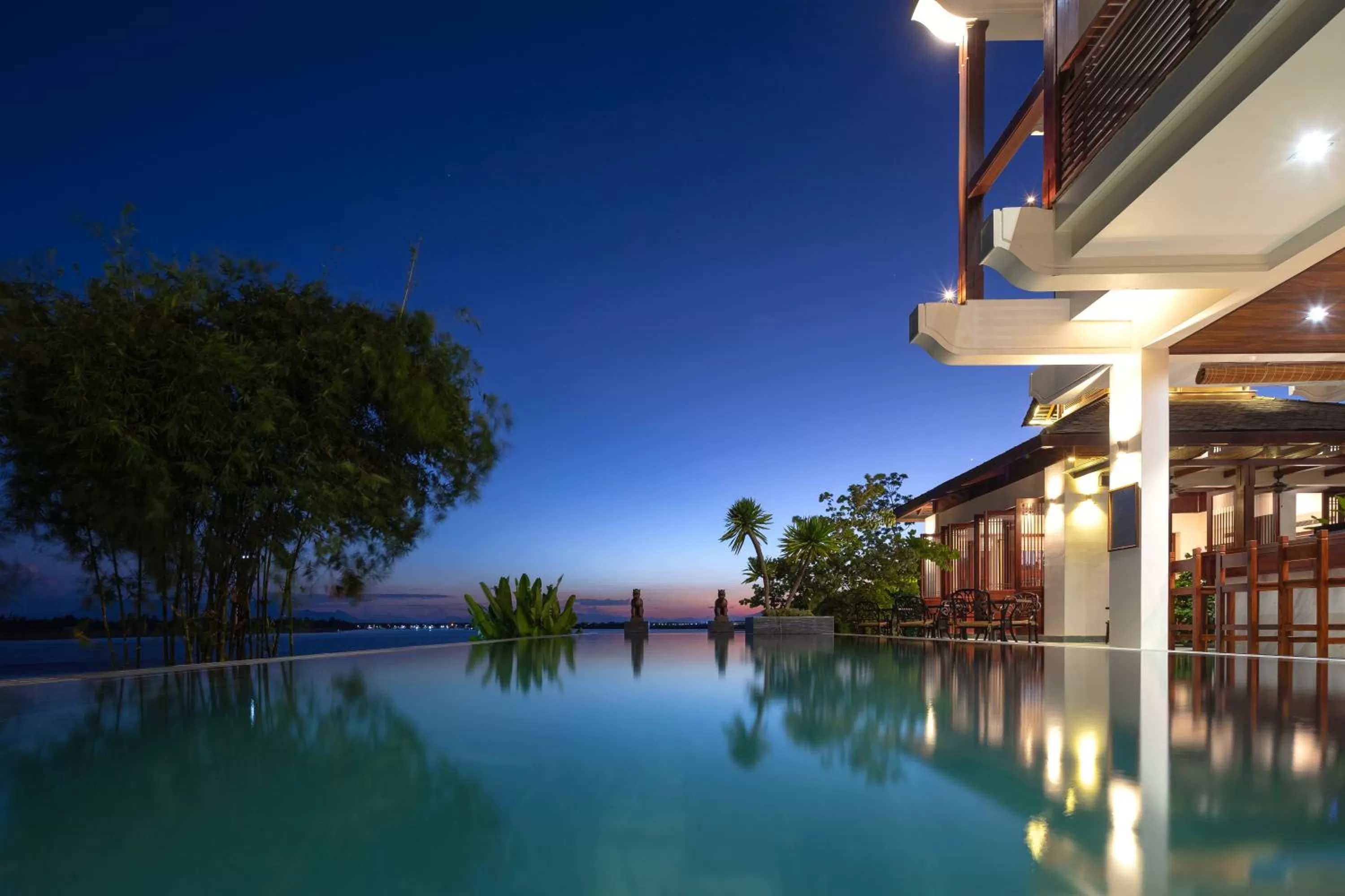 Swimming pool in Nghê Prana Hotel and Spa Hoi An