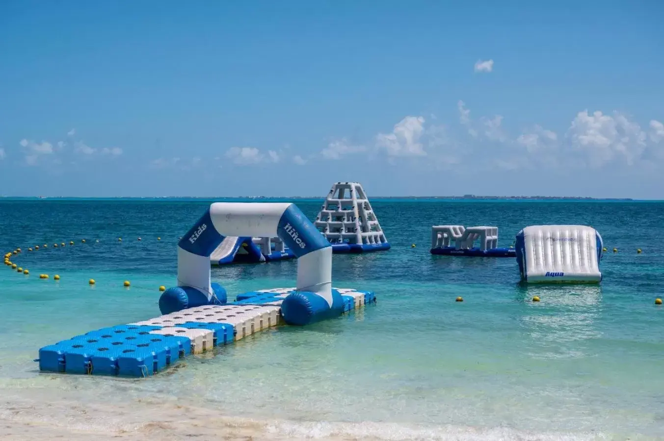 Aqua park in Hotel Dos Playas Faranda Cancún