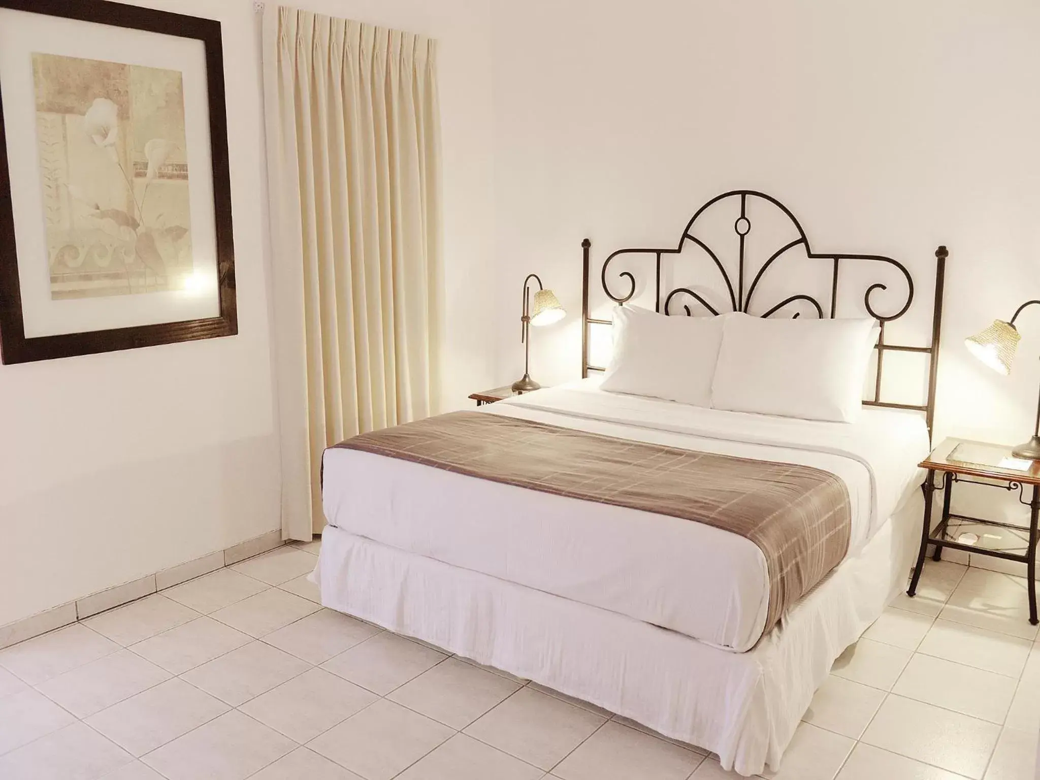 Bedroom, Bed in Buganvillas Hotel Suites