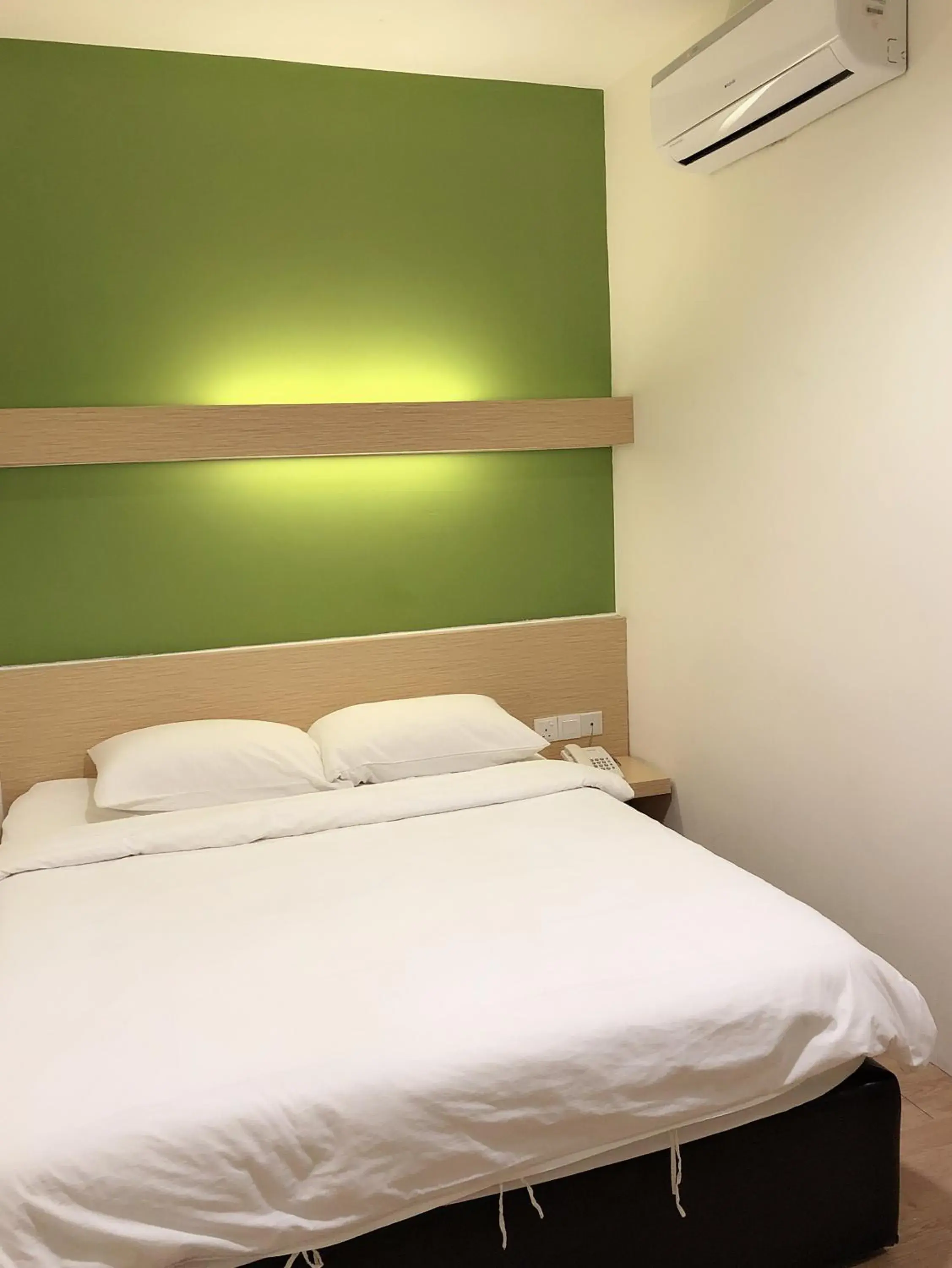 Standard Queen Room in Tras Mutiara Hotel Bentong Standard Queen Room in Tras Mutiara Hotel Bentong