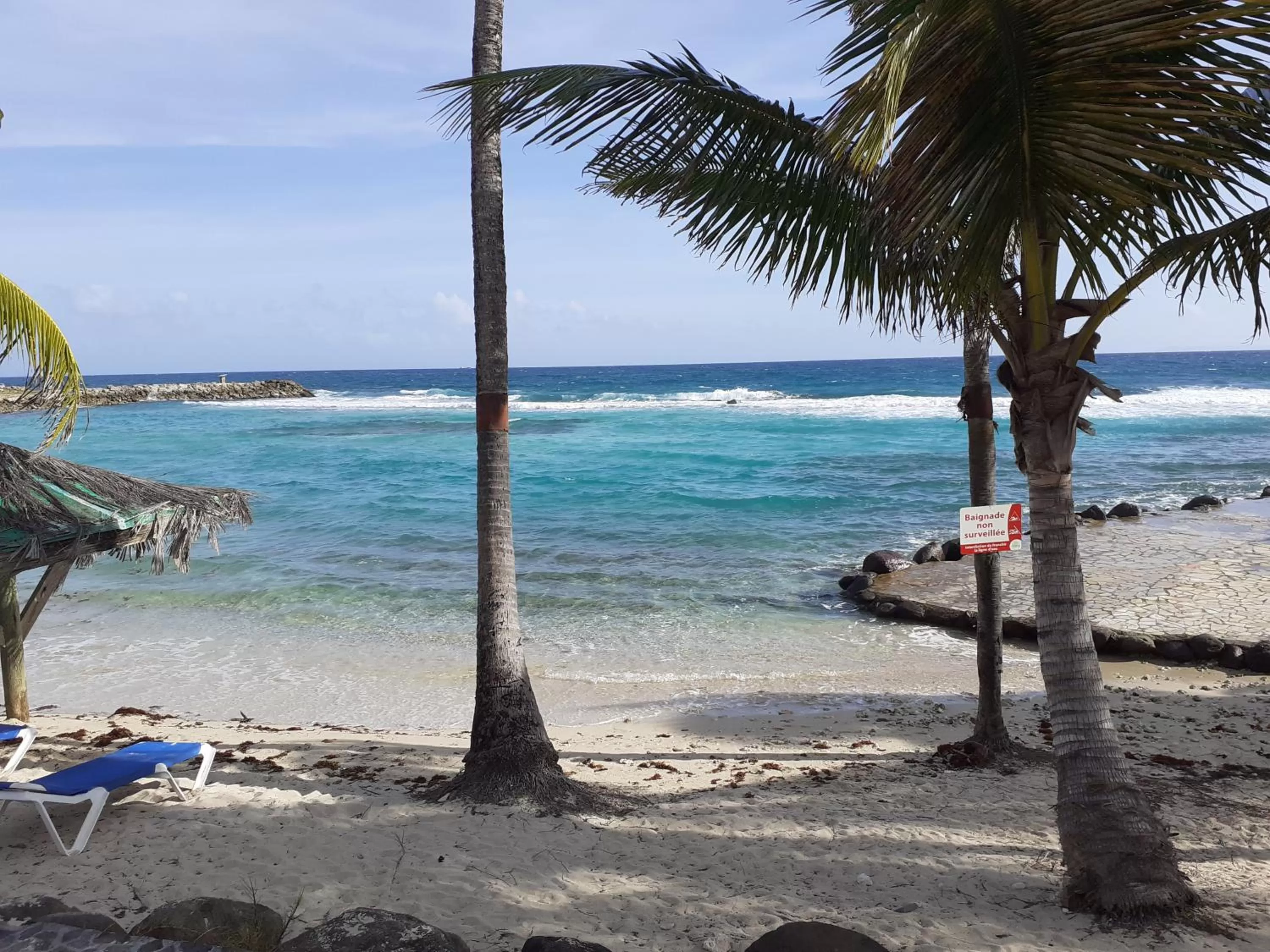 Beach in Le Studio les Tropiques au Village MANGANAO
