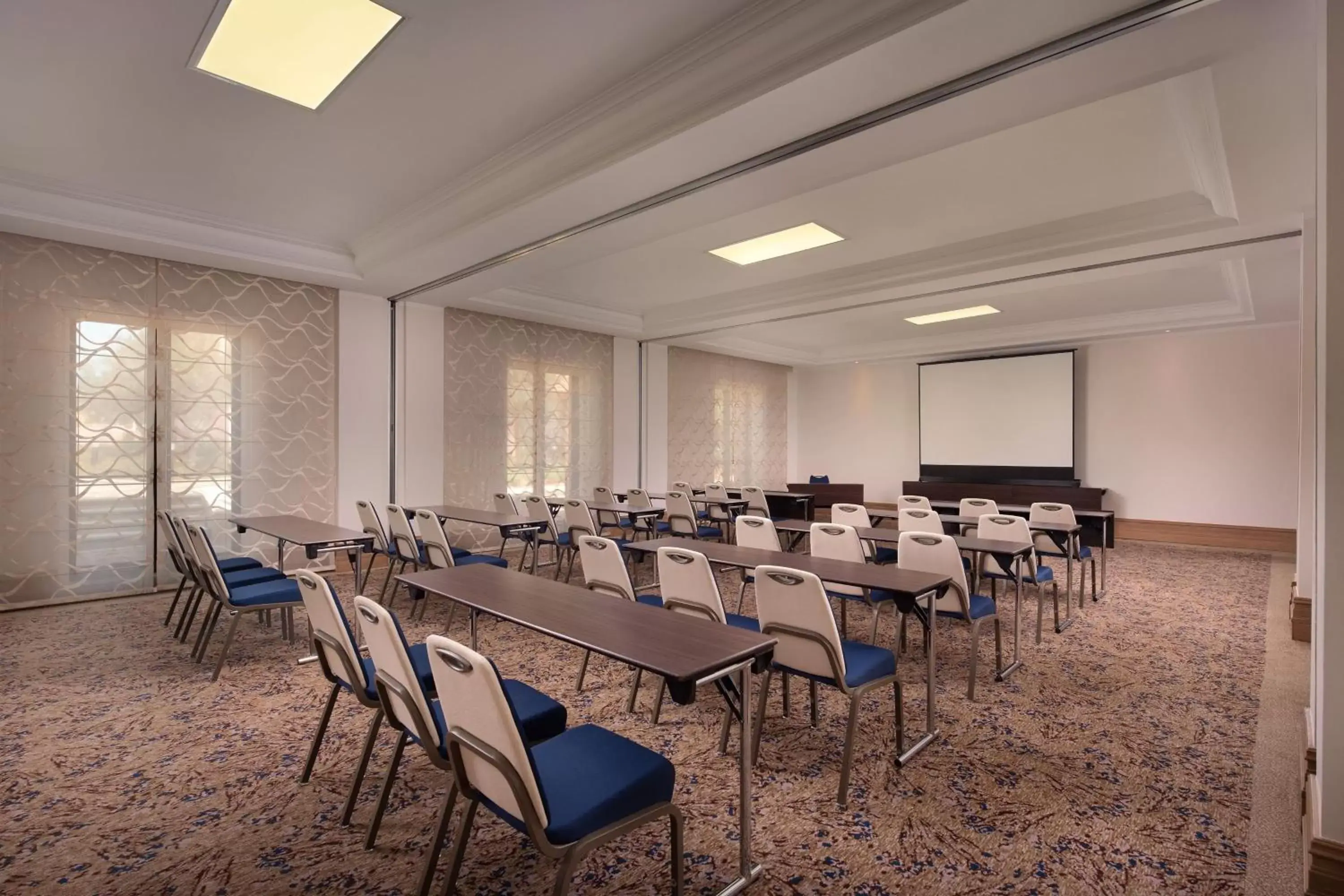 Meeting/conference room in The Westin Dragonara Resort, Malta