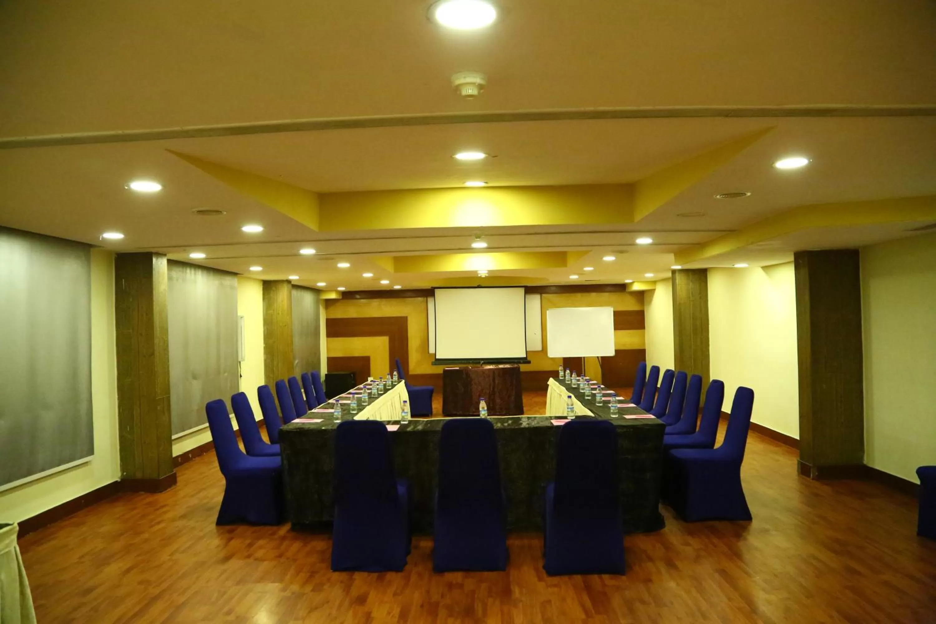 Banquet/Function facilities in Regenta Central Deccan Chennai, Royapettah