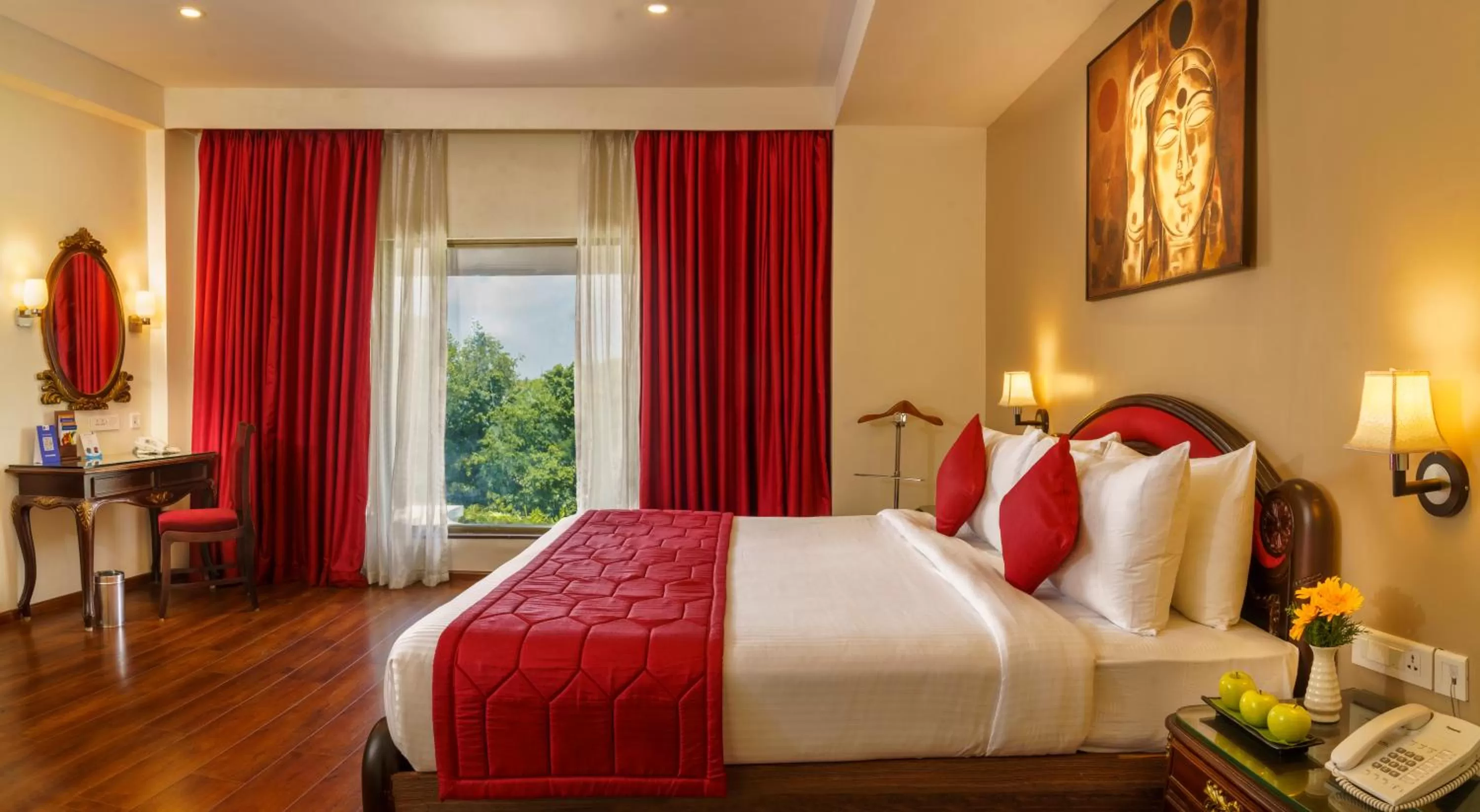 Bedroom, Bed in Fortune Pandiyan Hotel, Madurai - Member ITC Hotels' Group