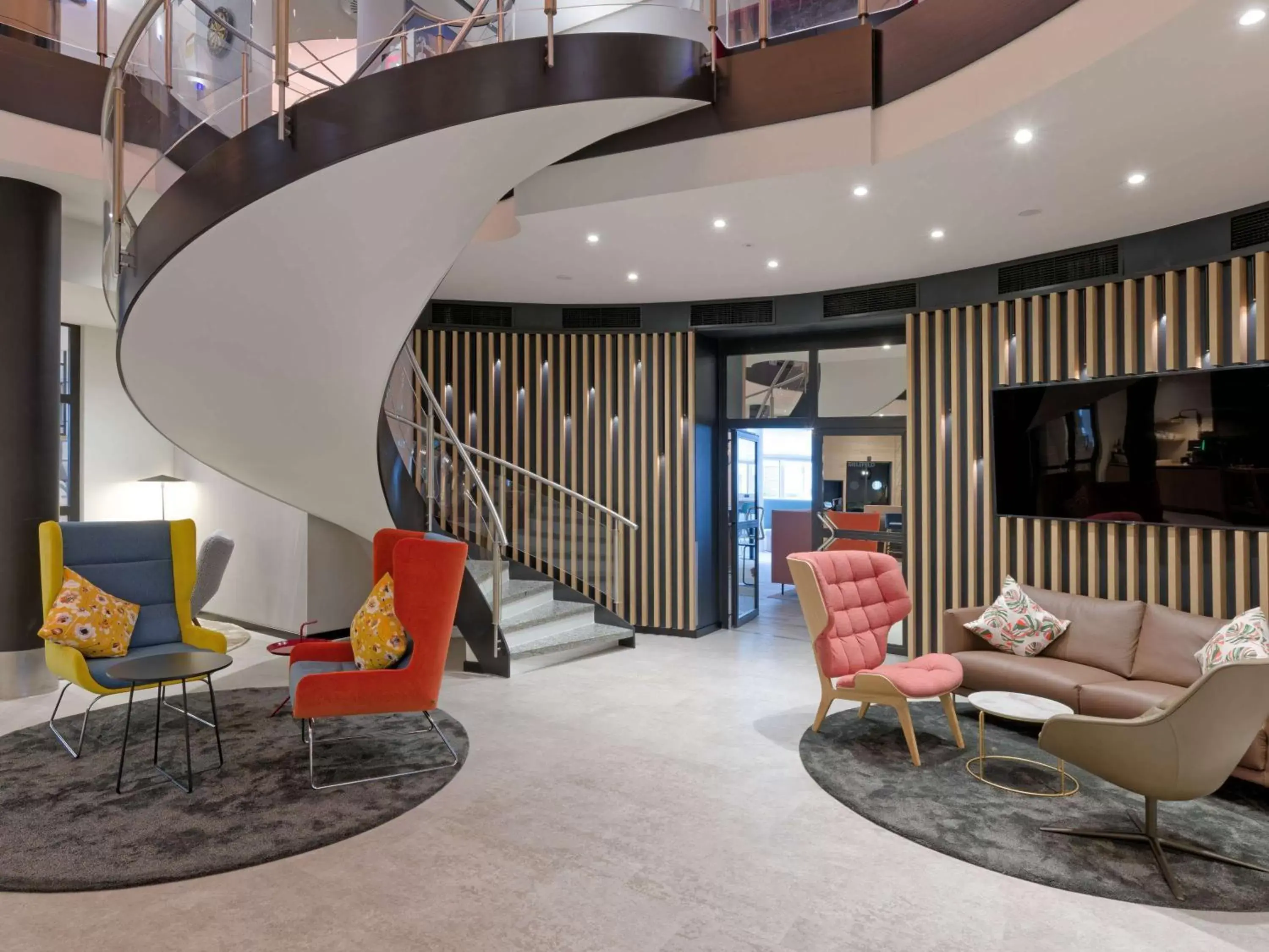 Property building, Lobby/Reception in Fora Hotel Hannover
