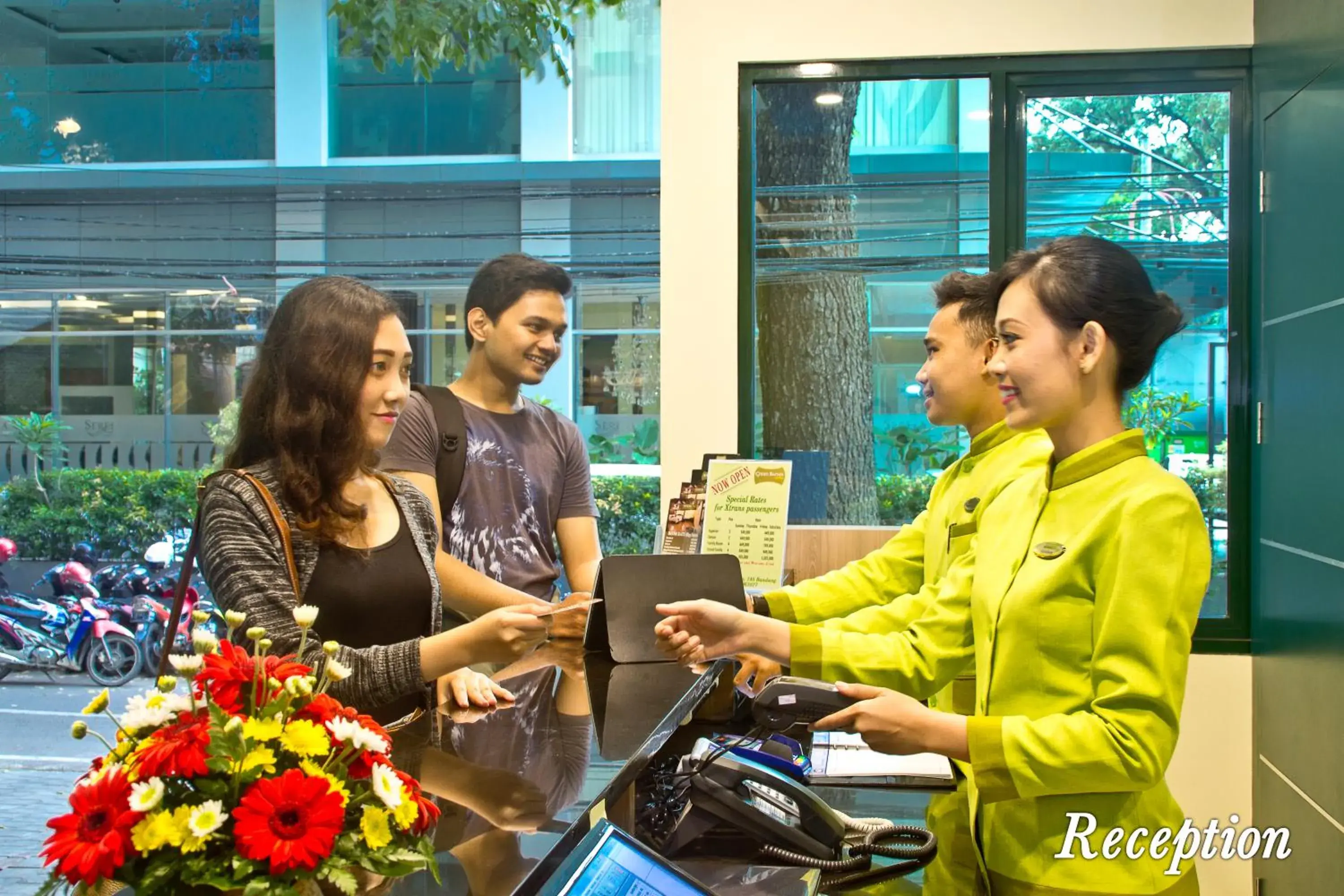 Lobby or reception in Green Batara Hotel