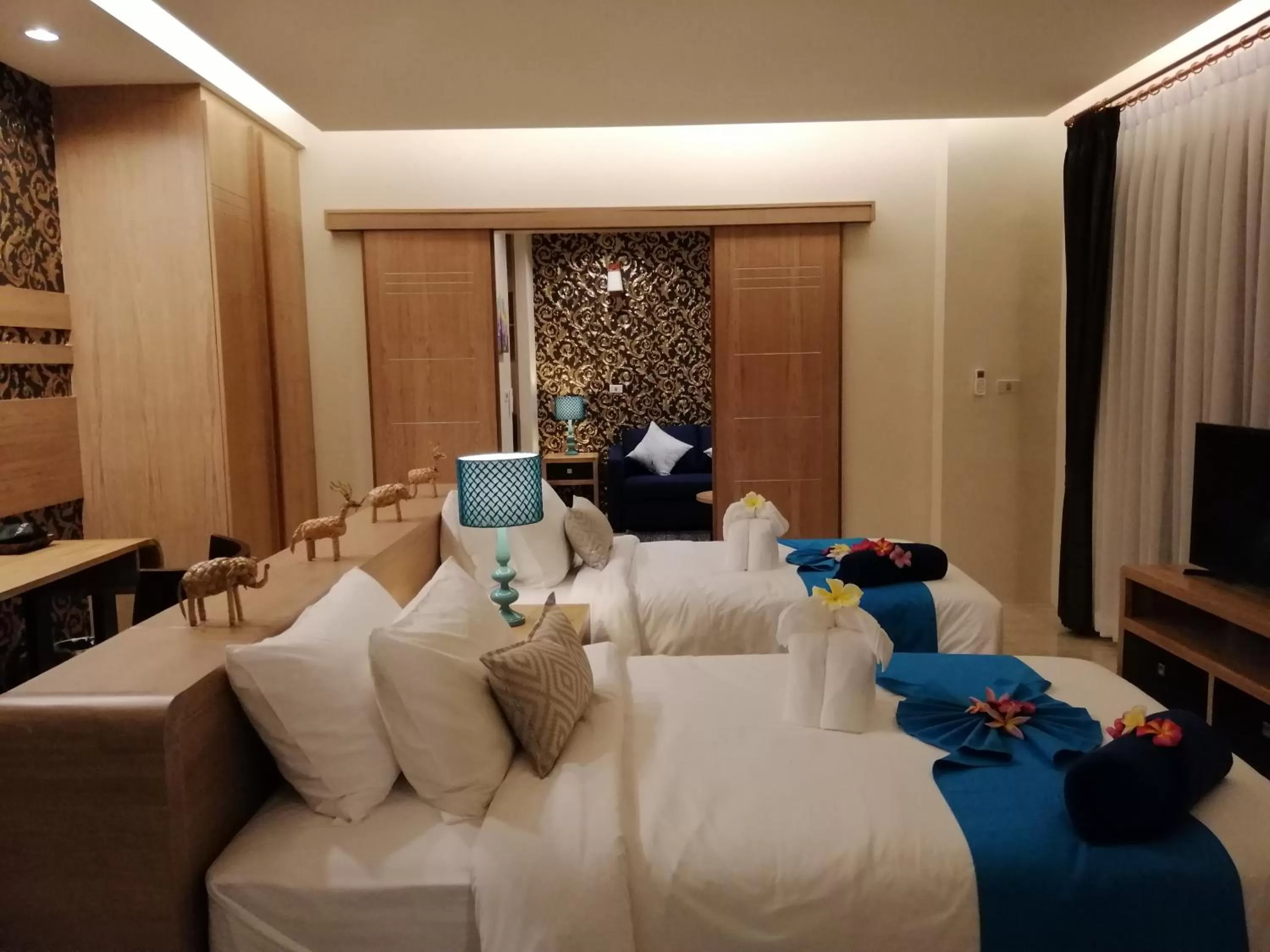 Bed in Khaolak Blue Sky Villa