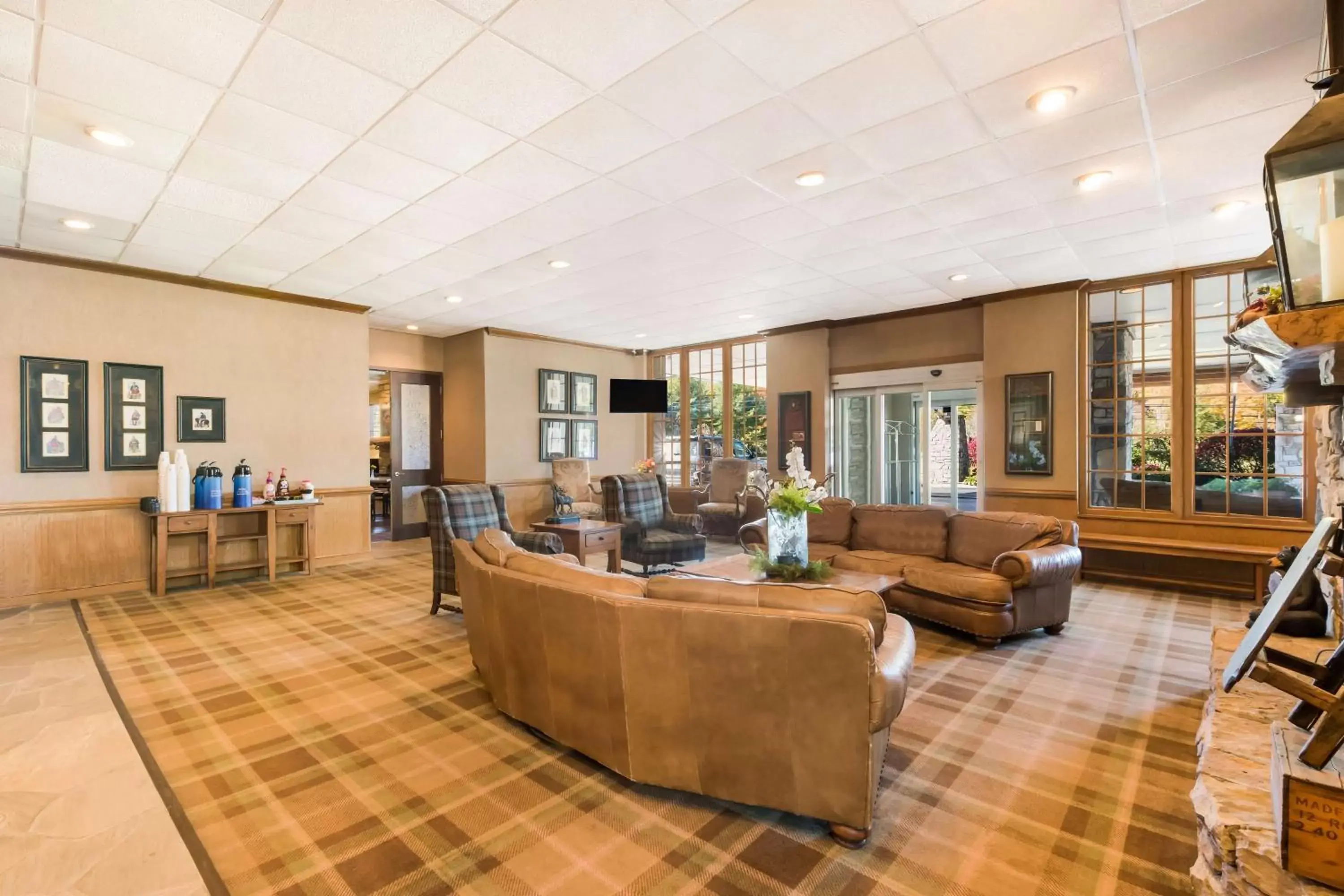 Lobby or reception, Lobby/Reception in Best Western Mountain Lodge At Banner Elk