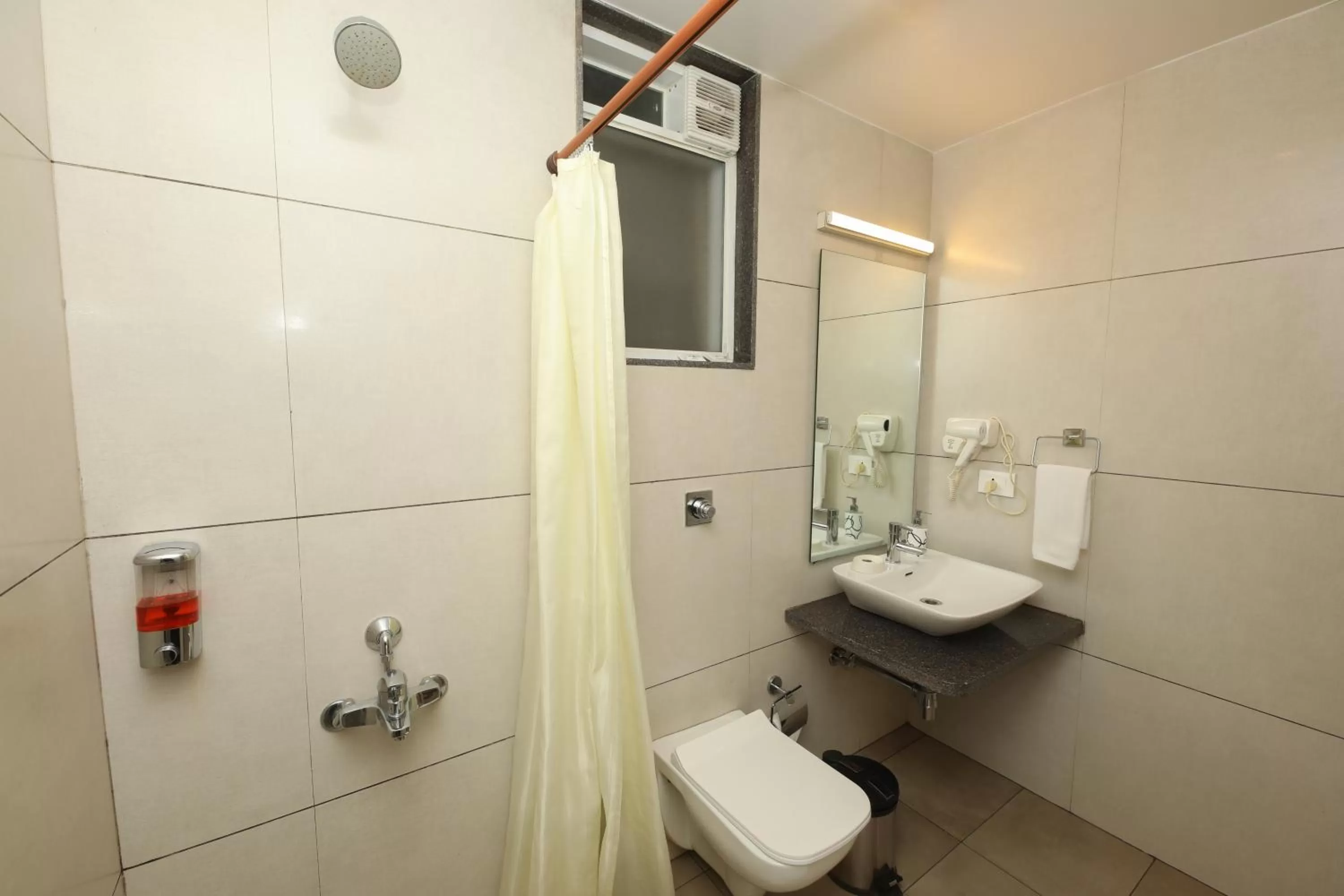 Bathroom in Bella Vista Mahabaleshwar