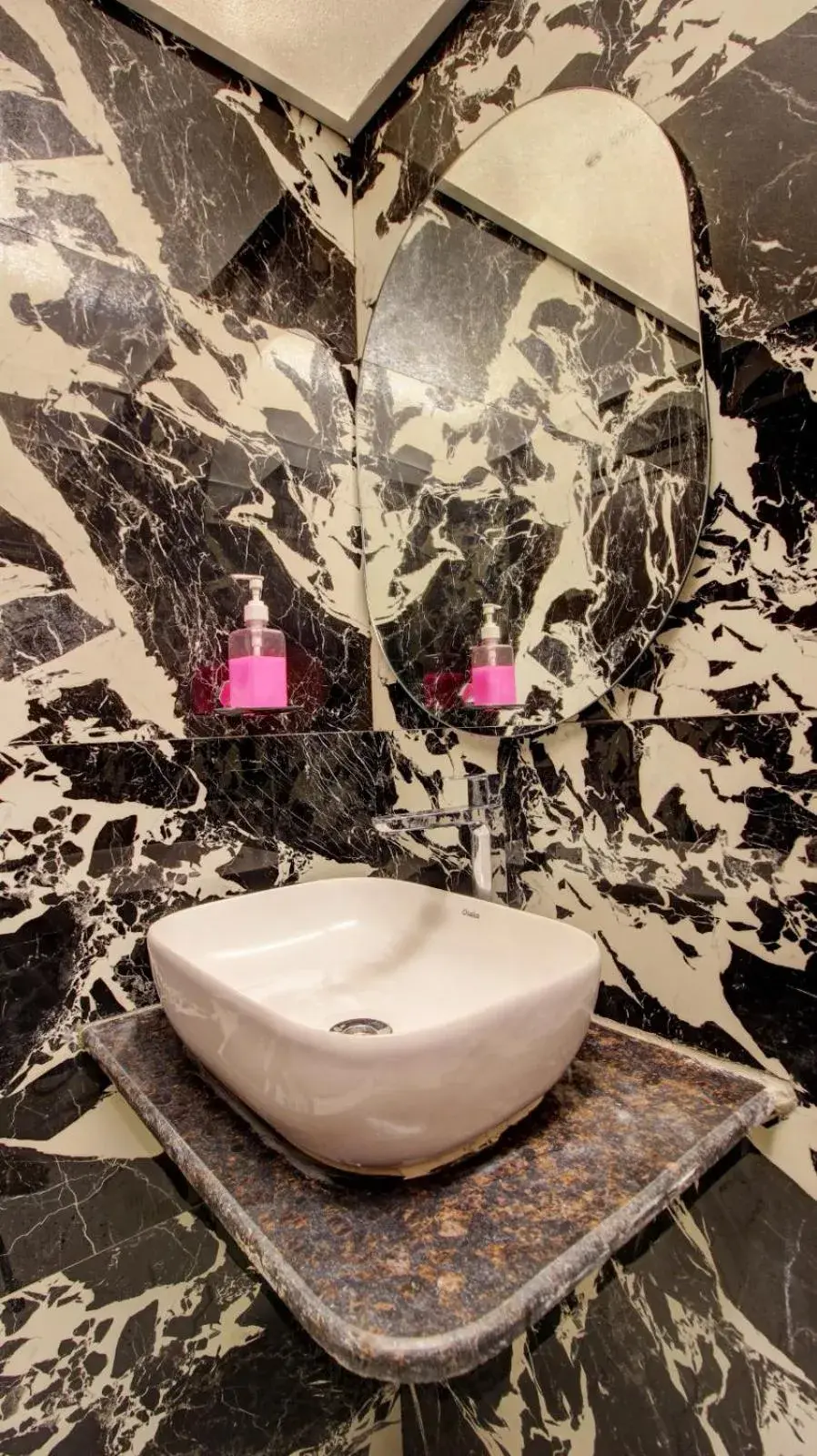 Bathroom in Hotel Priceless Suite-Nesco Exhibition Goregaon