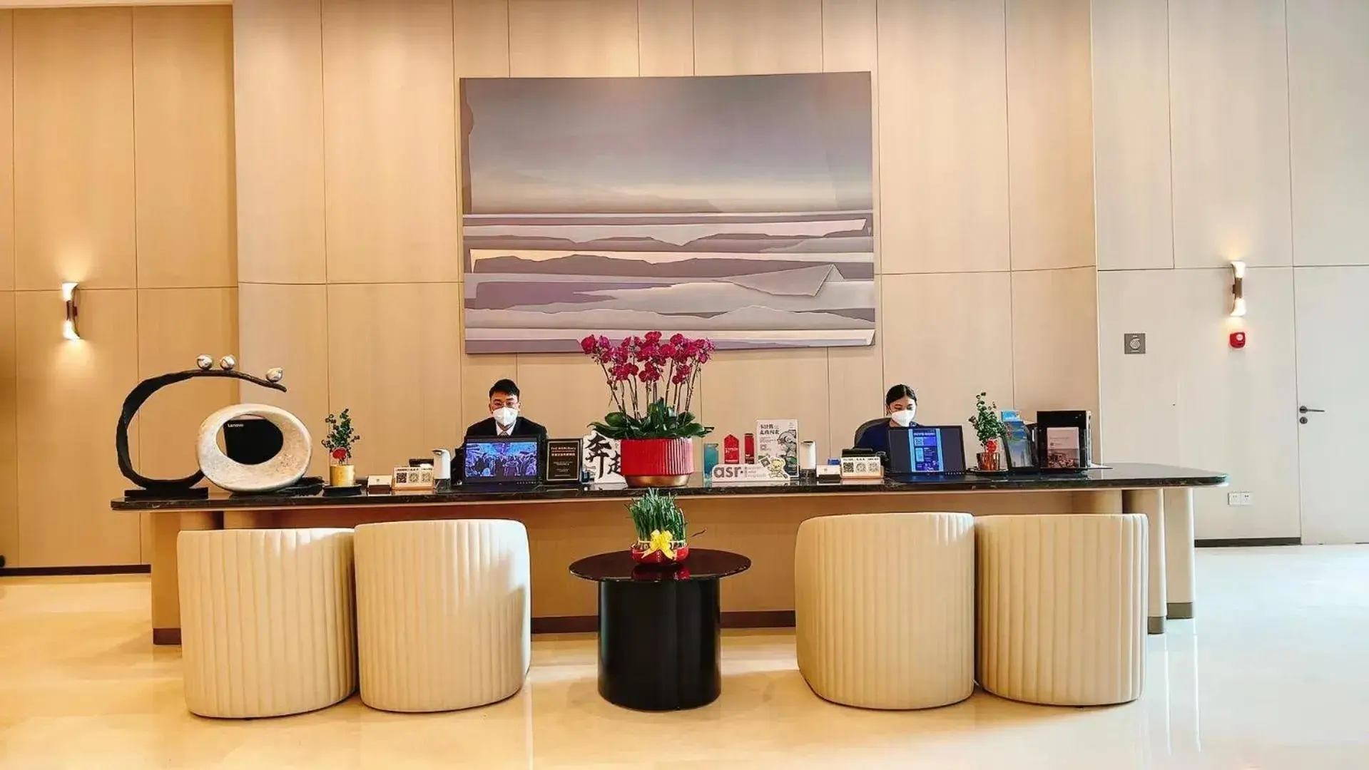 Lobby or reception, Kitchen/Kitchenette in Ascott Guangzhou