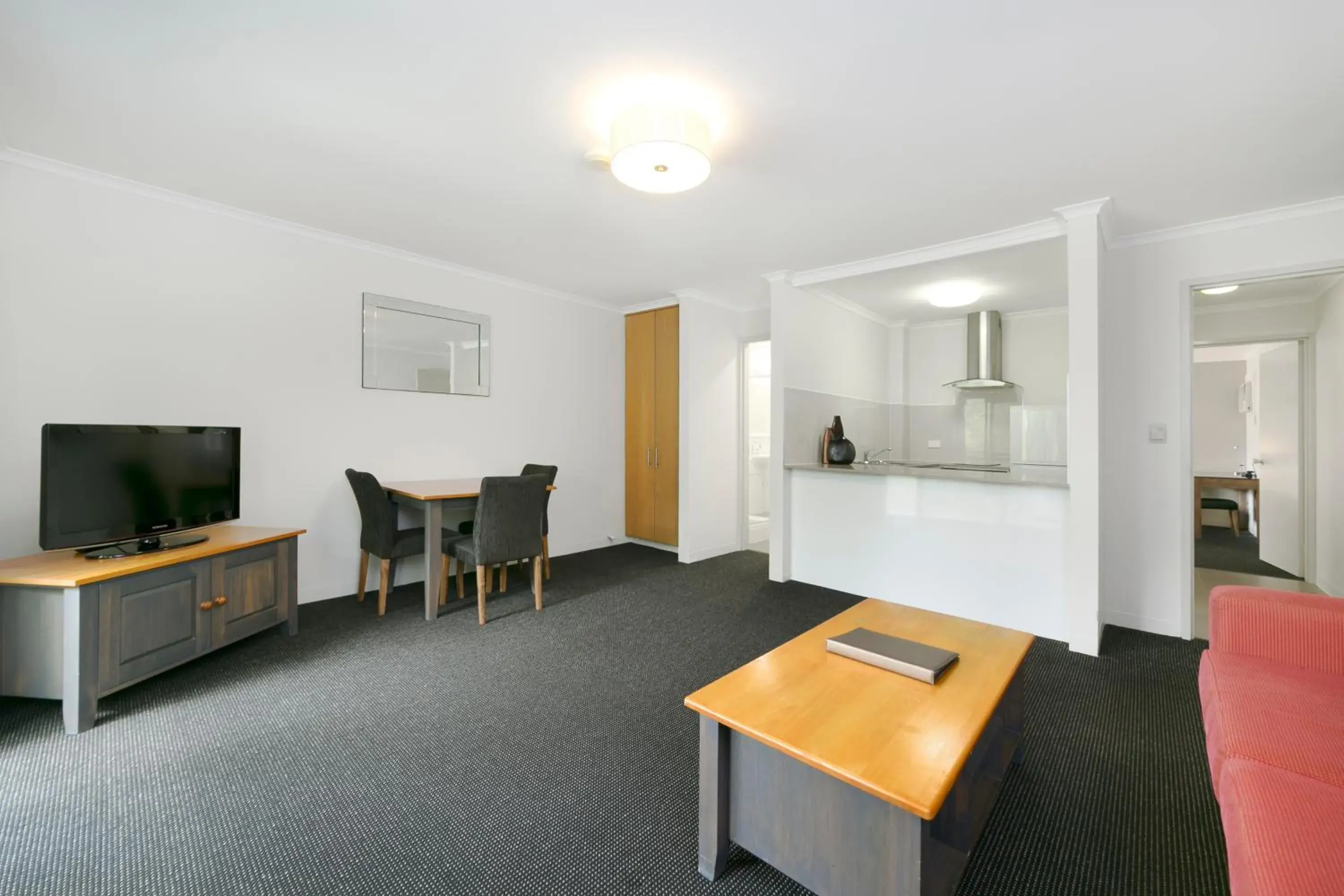 Living room, Seating Area in Mt Ommaney Hotel Apartments