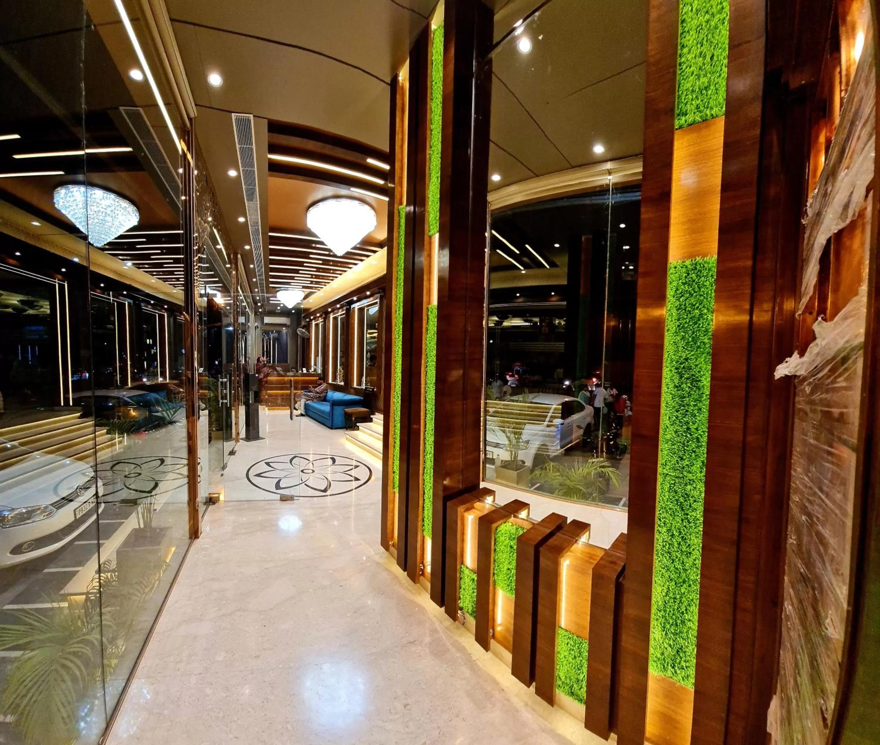 Lobby or reception in Hotel Makhan Residency