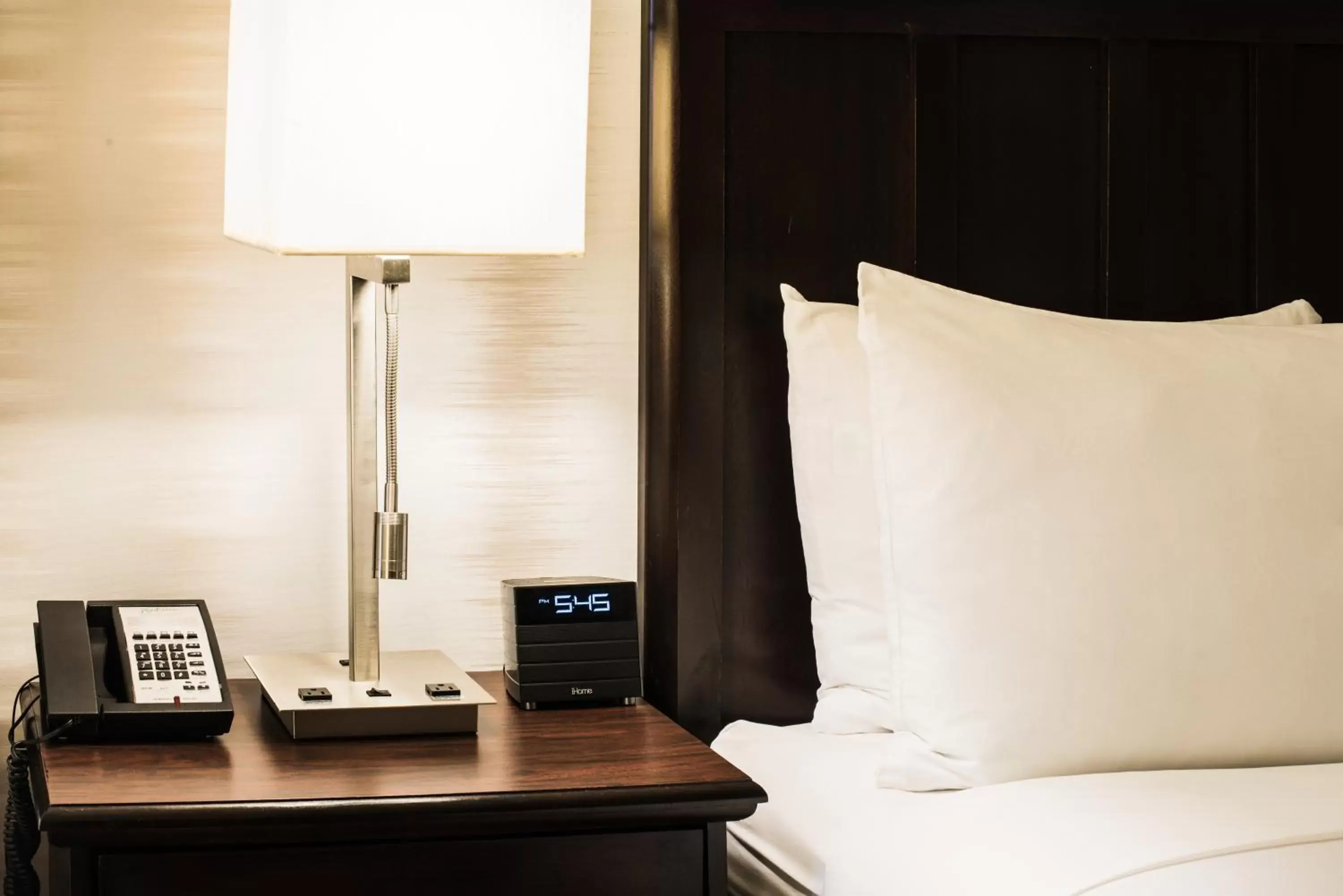 Premium King Room with Sofa Bed - Non-Smoking in Radisson Hotel Fort Worth North-Fossil Creek Premium King Room with Sofa Bed - Non-Smoking in Radisson Hotel Fort Worth North-Fossil Creek