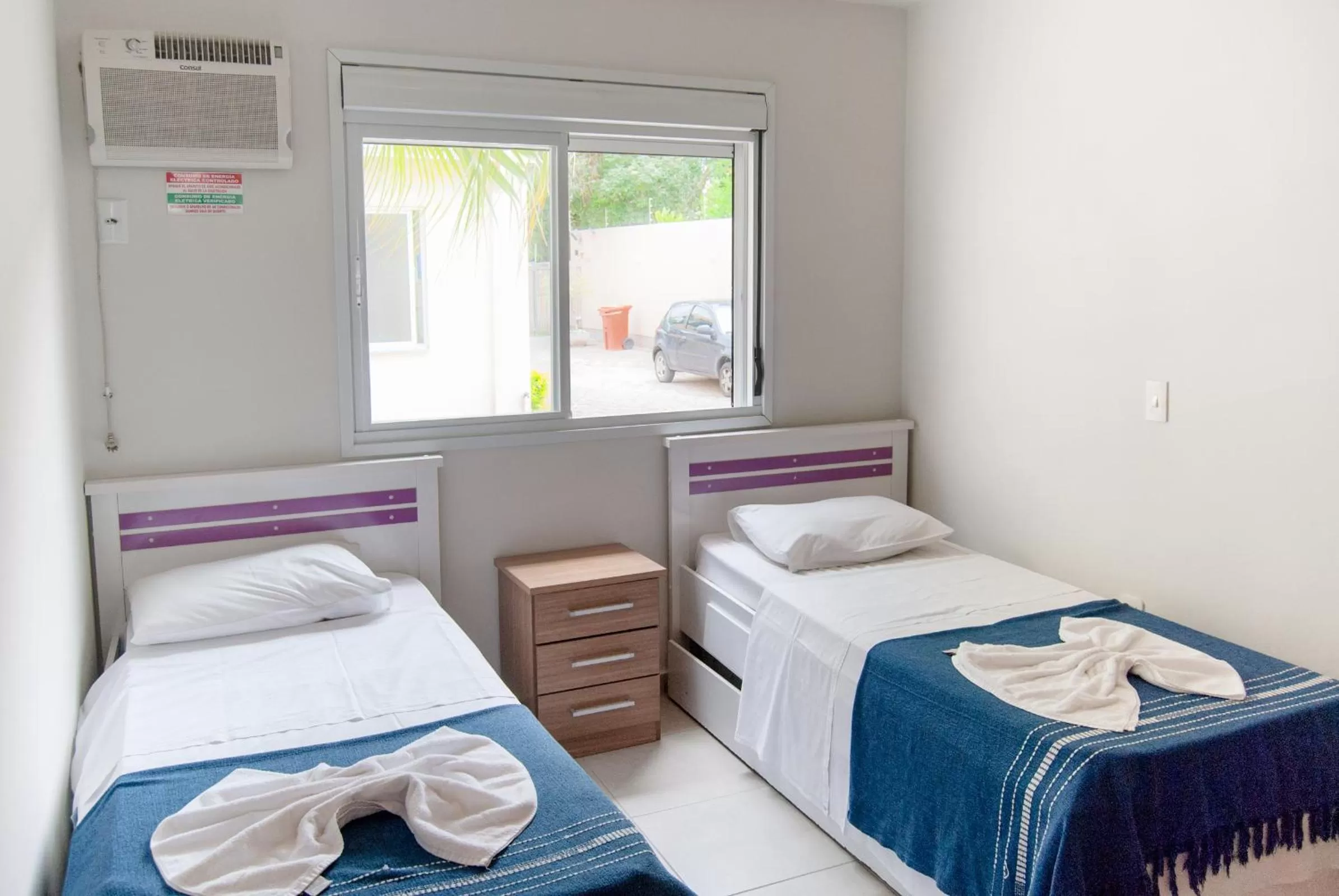 Photo of the whole room, Bed in Pousada Holiday