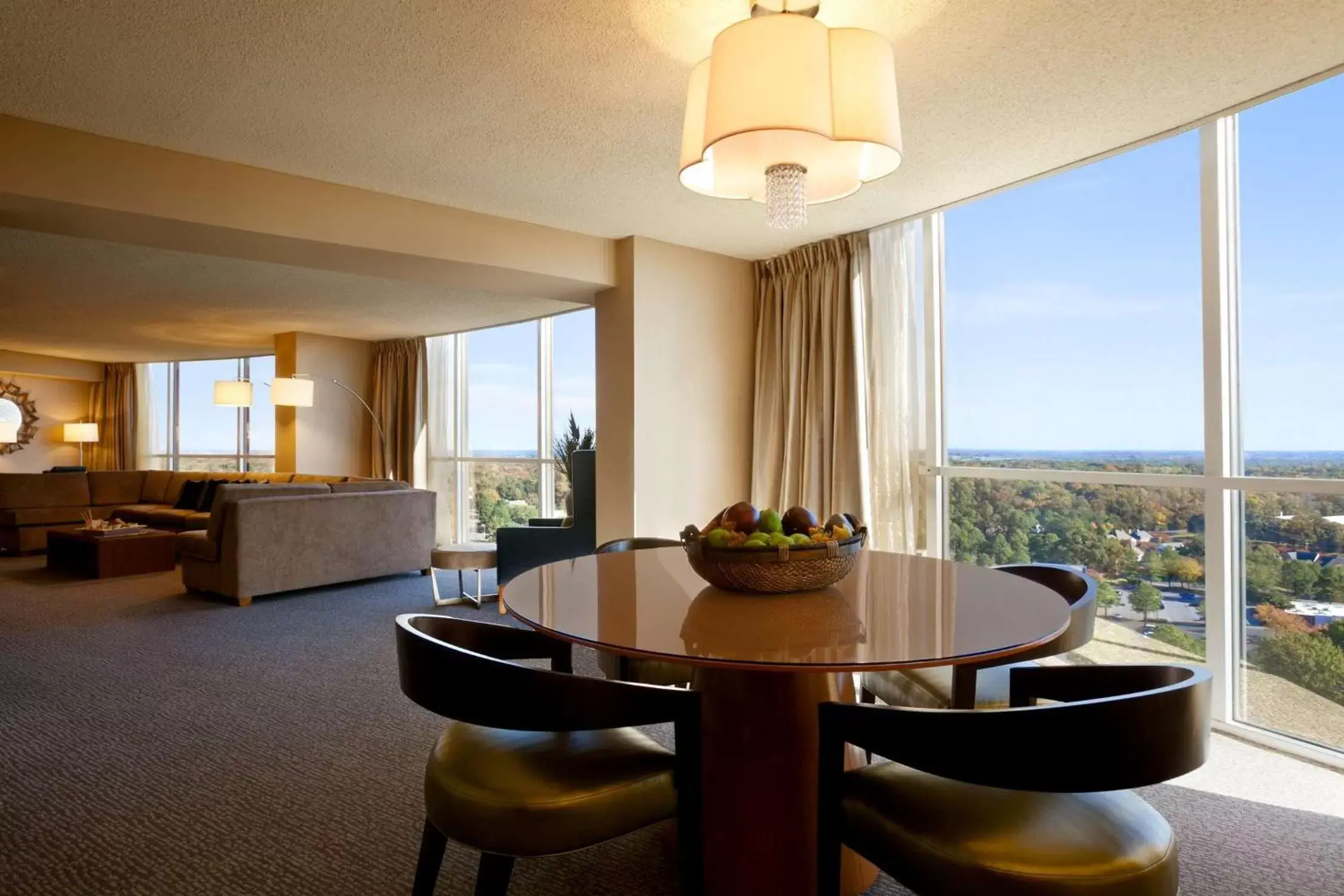 Living room, Dining Area in Hilton Memphis