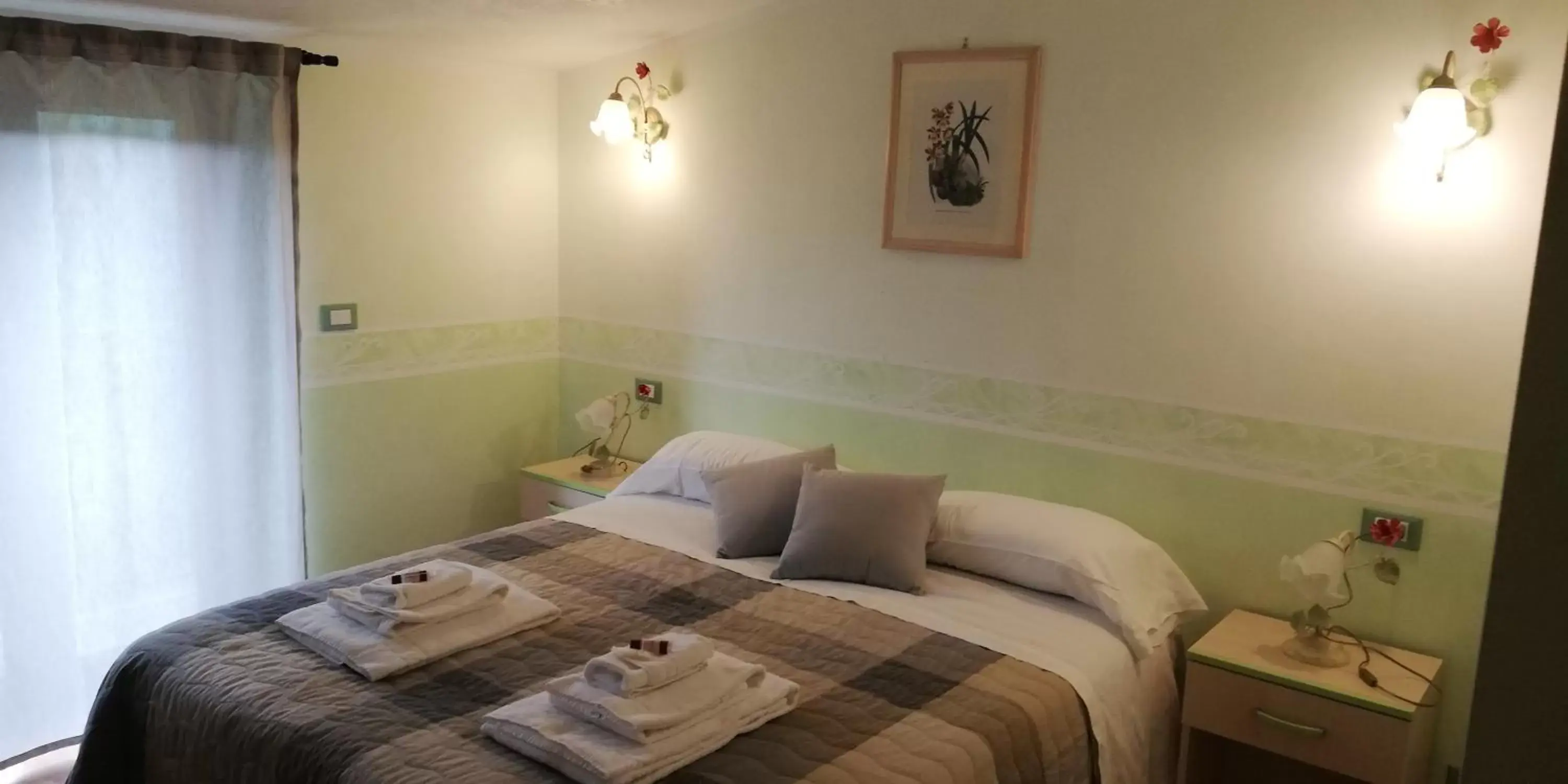 Photo of the whole room, Bed in Hotel La Valle dell'Aquila