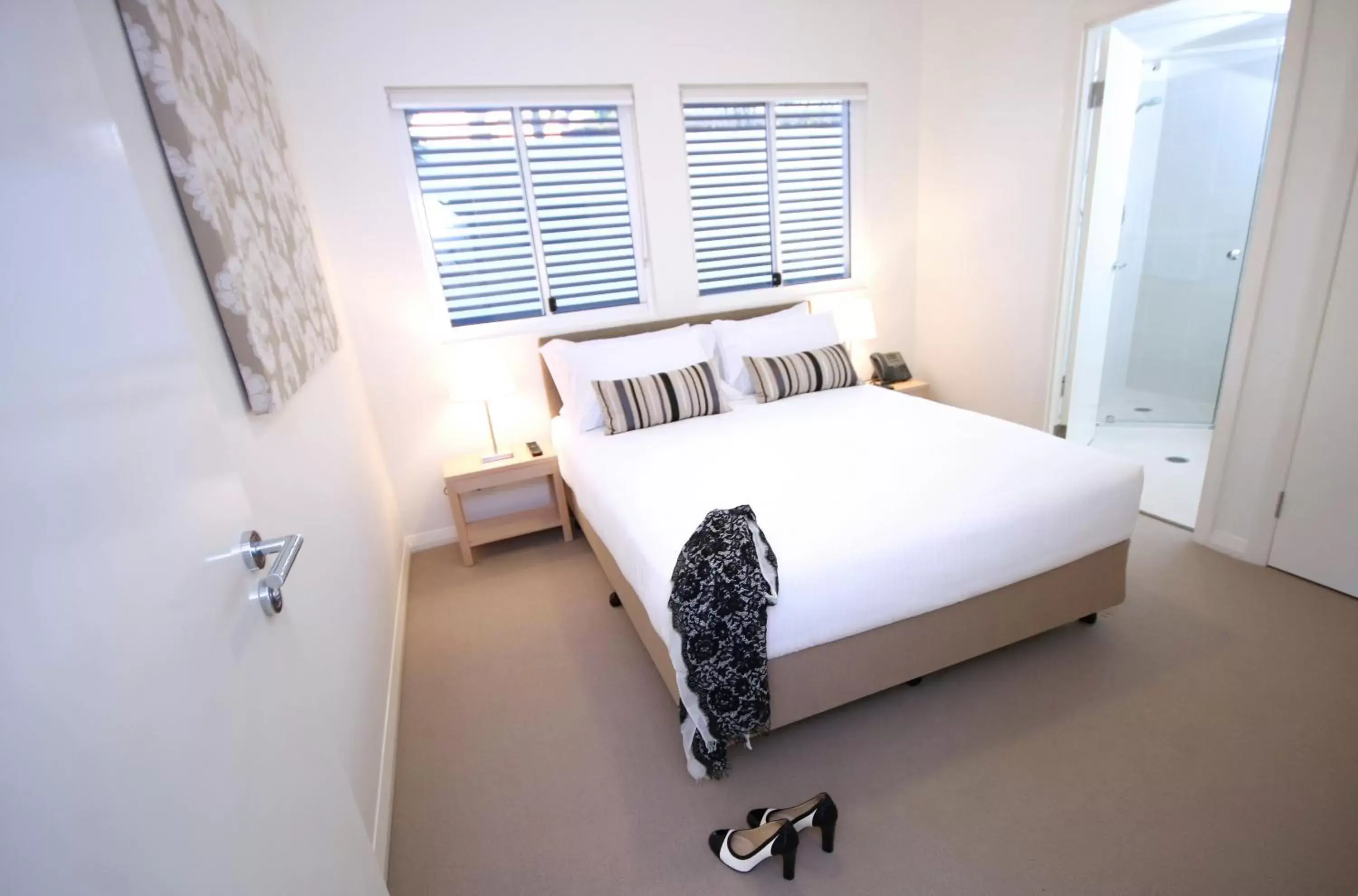 Photo of the whole room, Room Photo in Domain Serviced Apartments