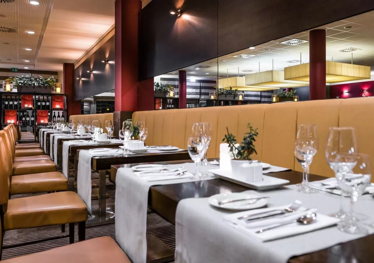 Restaurant/places to eat in Best Western Premier Novina Hotel Regensburg