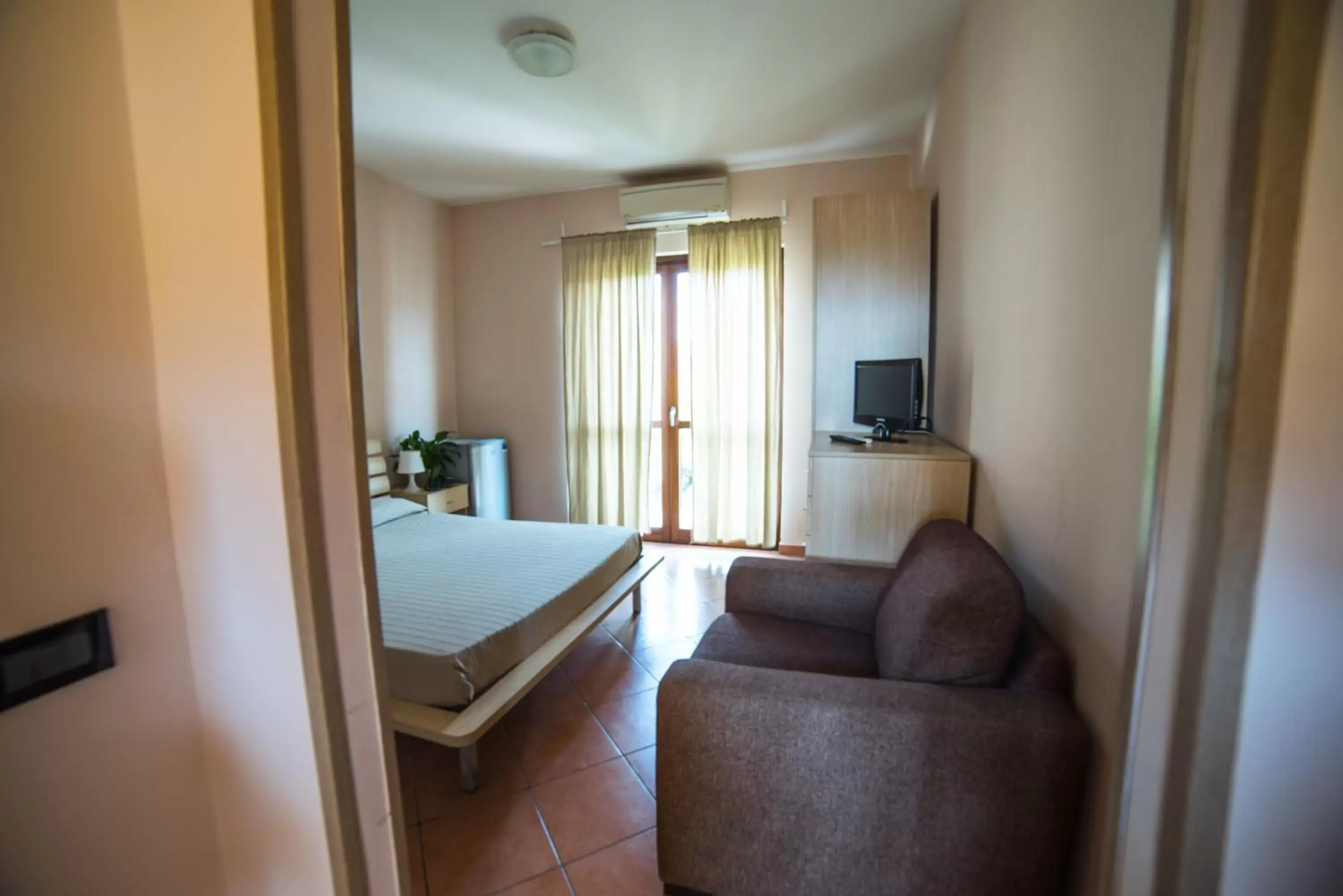 Photo of the whole room, Seating Area in Hotel La Maison Jolie