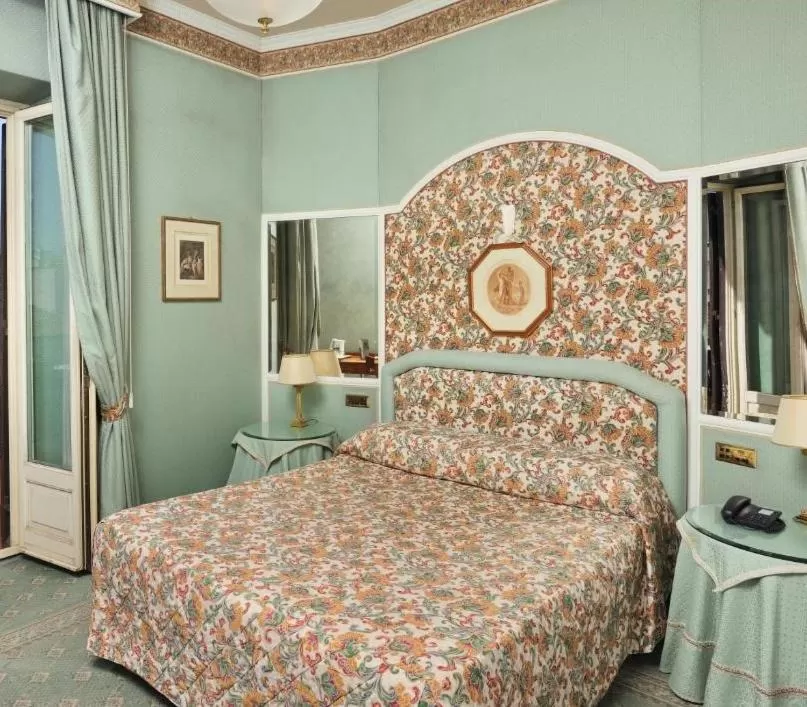 Superior Double or Twin Room in Hotel Mecenate Palace