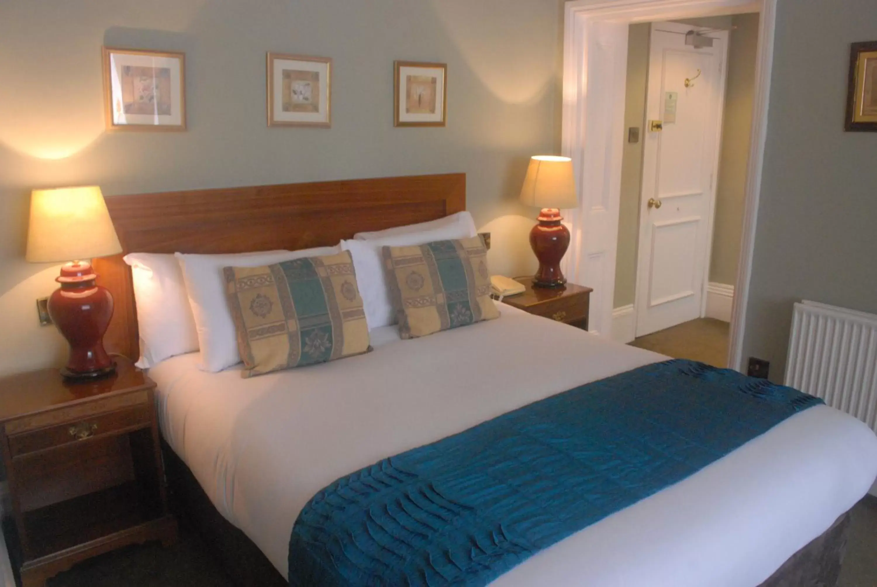 Bed in The Radnorshire Arms Hotel