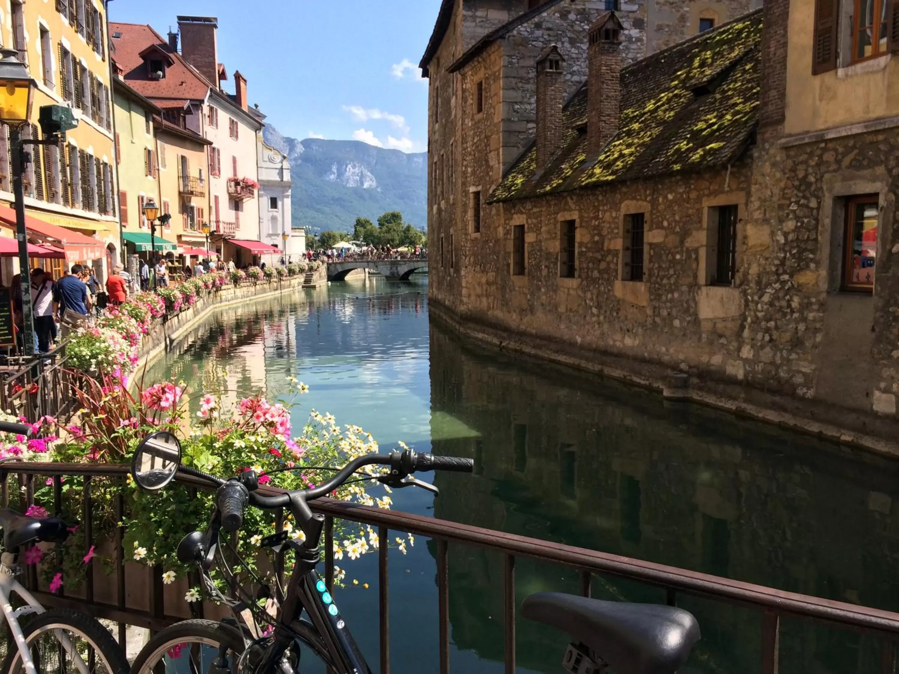 Nearby landmark, Balcony/Terrace in Mercure Annecy Centre