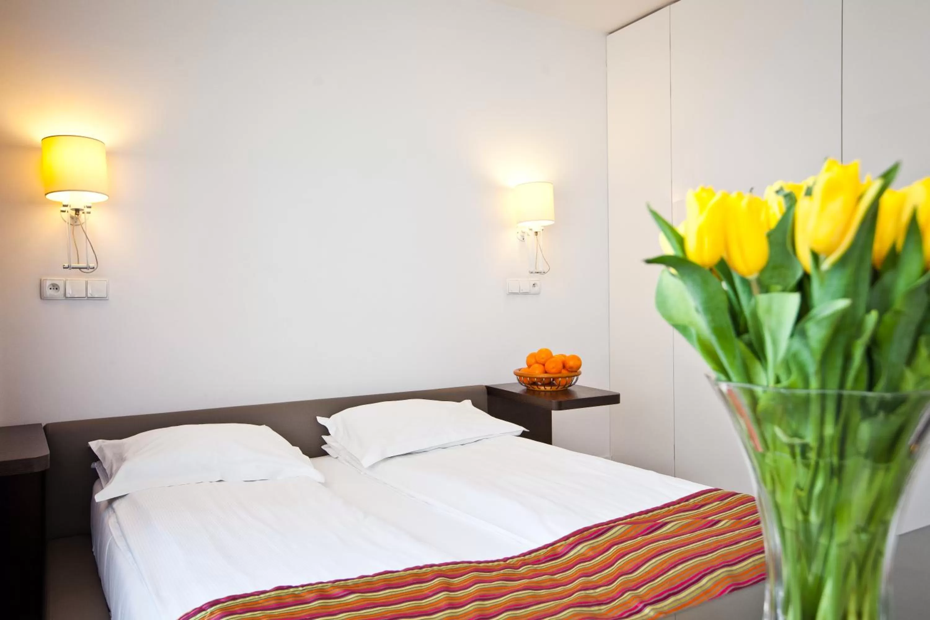 Bed in Platinum Apartments Aparthotel