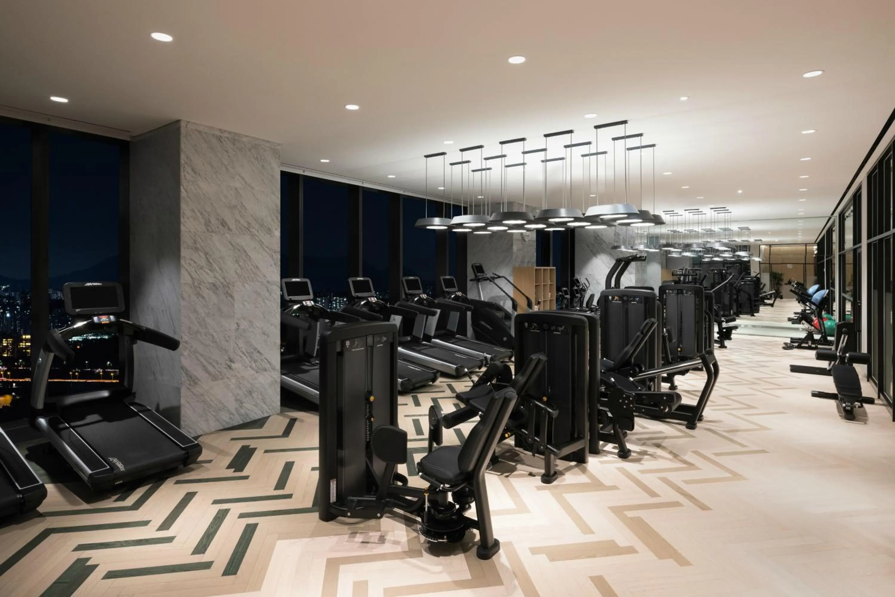 Fitness centre/facilities in Novotel Ambassador Seoul Yongsan