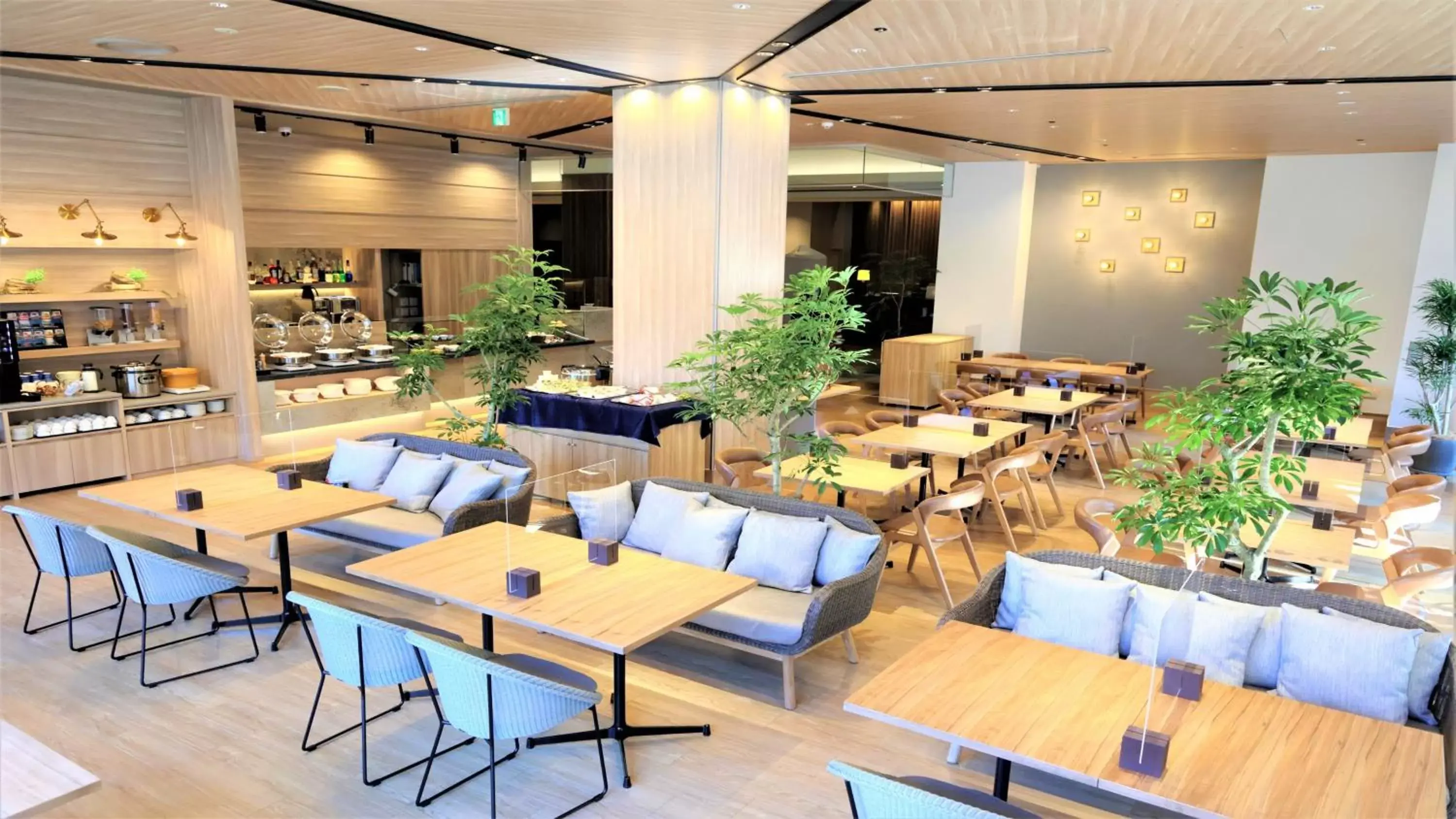 Restaurant/Places to Eat in ANA Holiday Inn Sendai, an IHG Hotel