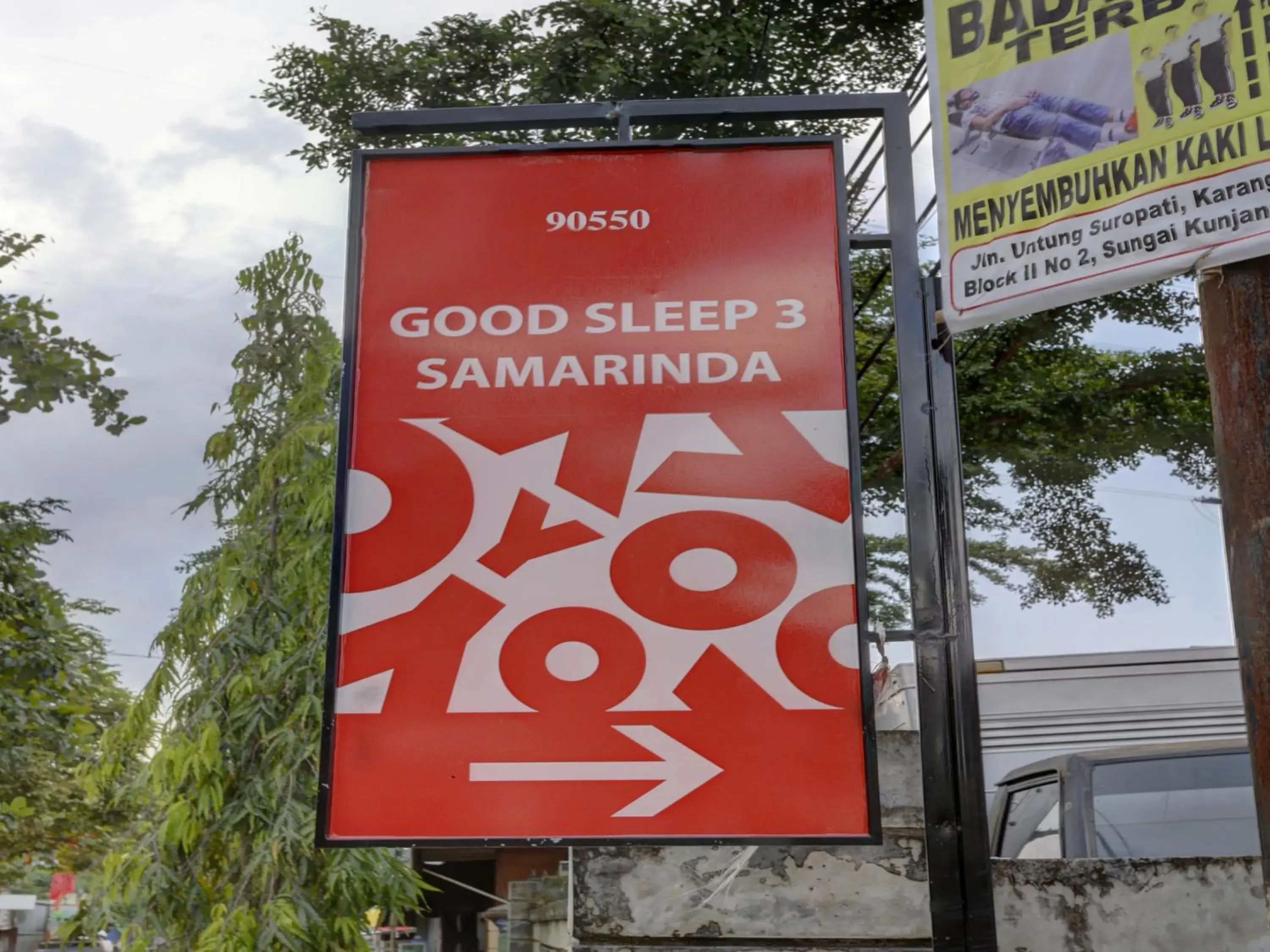Logo/Certificate/Sign, Property Logo/Sign in OYO 90550 Good Sleep 3 Samarinda