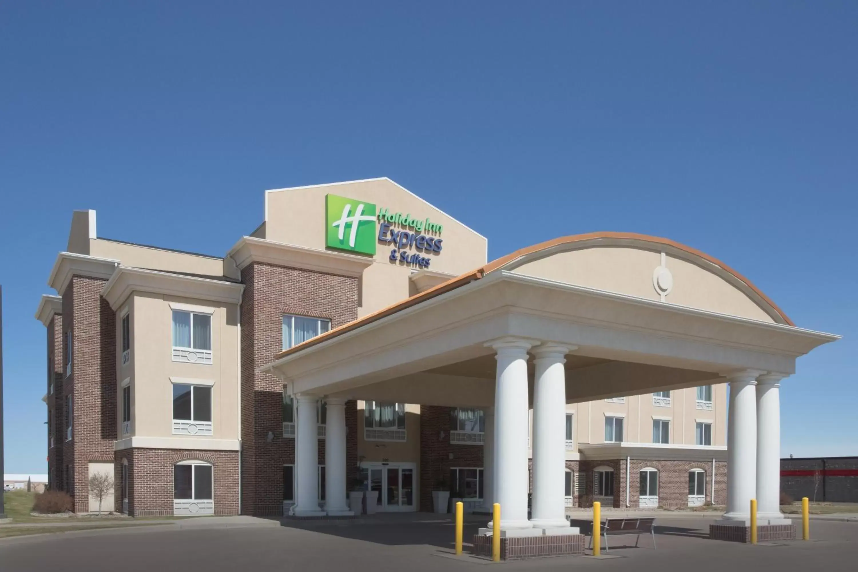 Property building in Holiday Inn Express Hotel & Suites Minot South, an IHG Hotel
