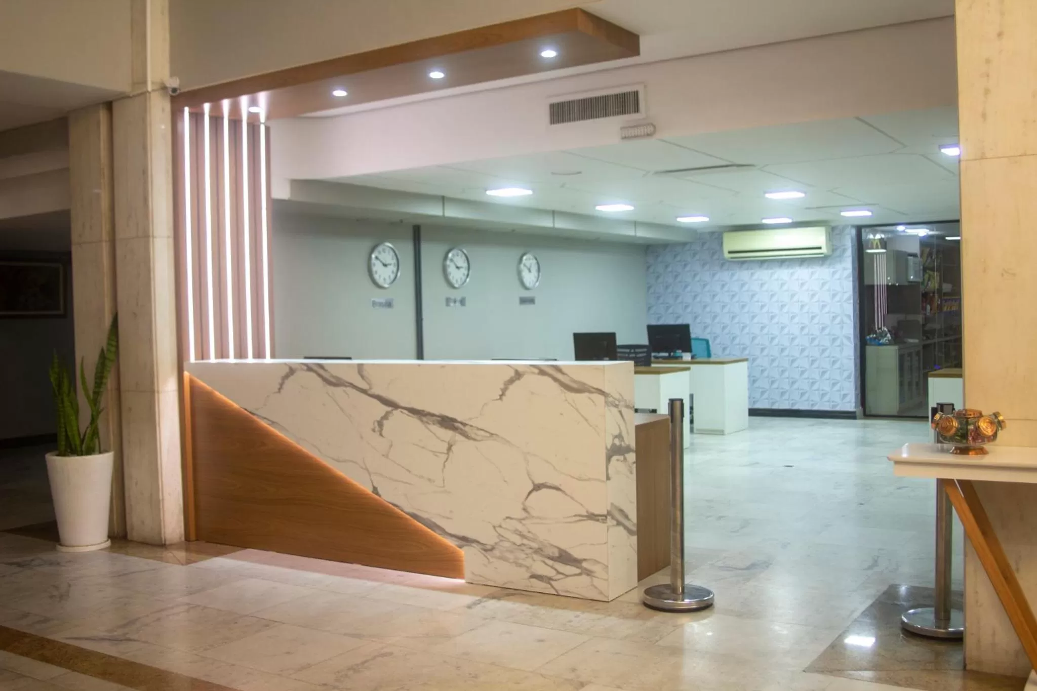 Embaixador Hotel & Centro de Eventos by Fast10