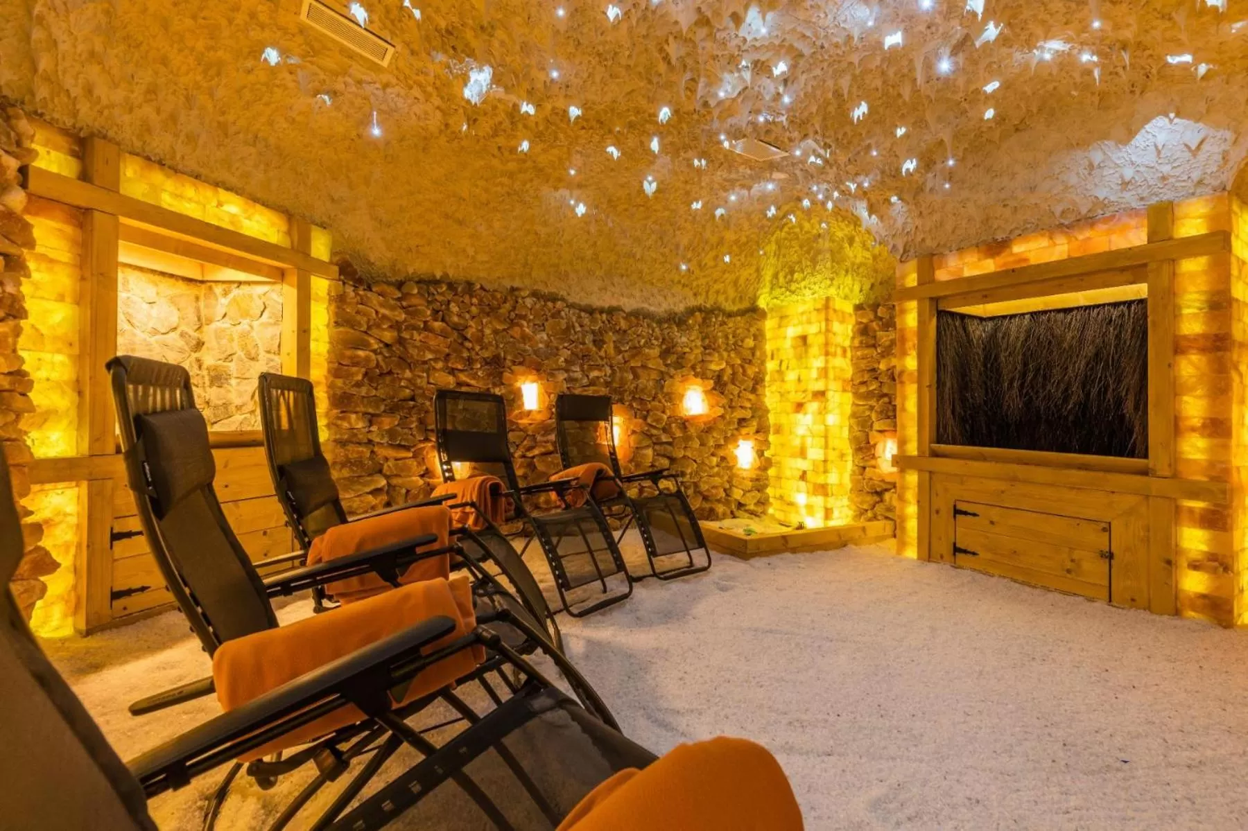 Spa and wellness centre/facilities in RAJ zdravia