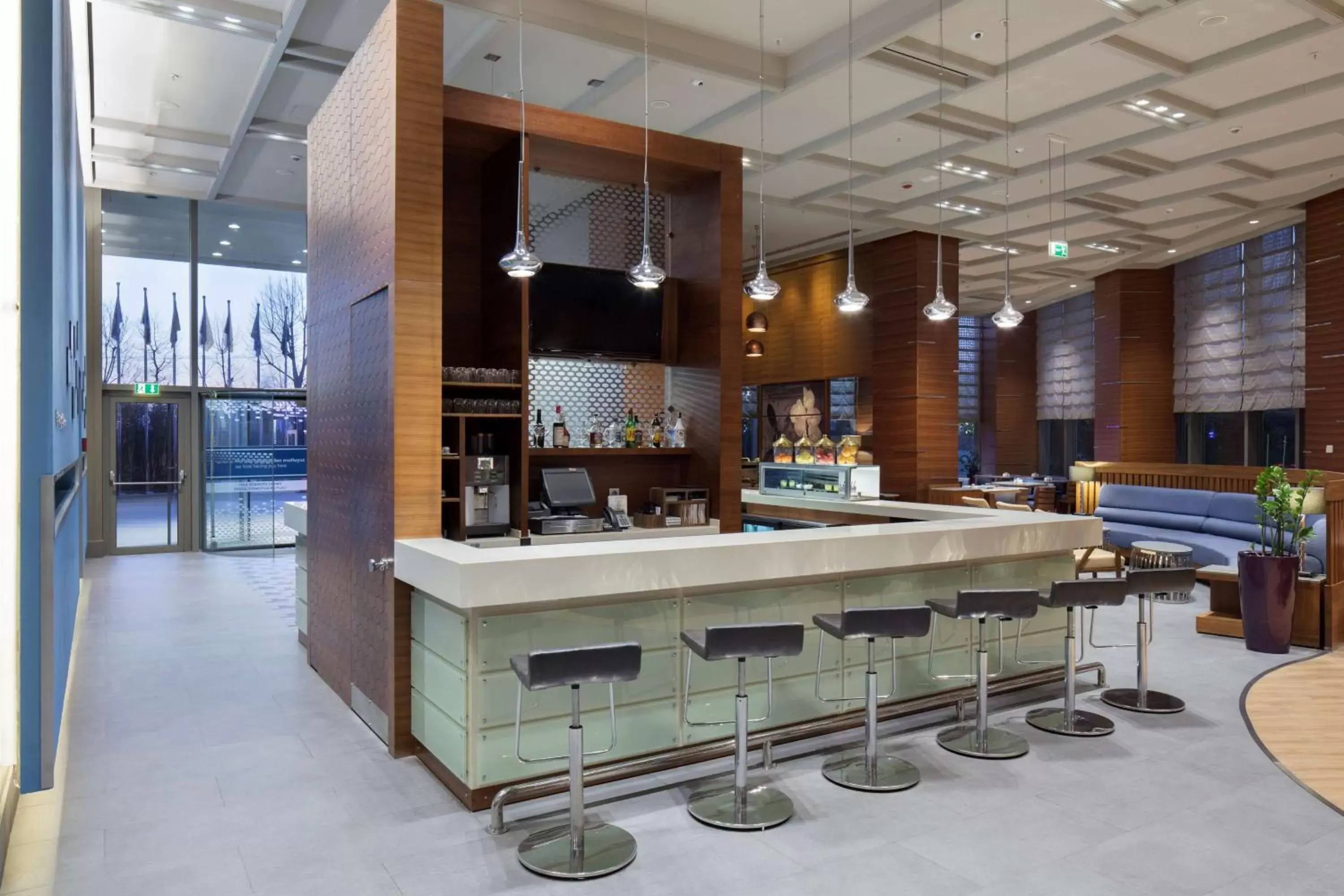 Lobby or reception, Lounge/Bar in Hampton By Hilton Bursa