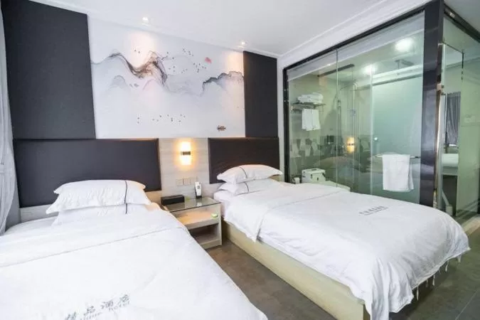 Bed in Shenzhen Hualian Boutique Hotel