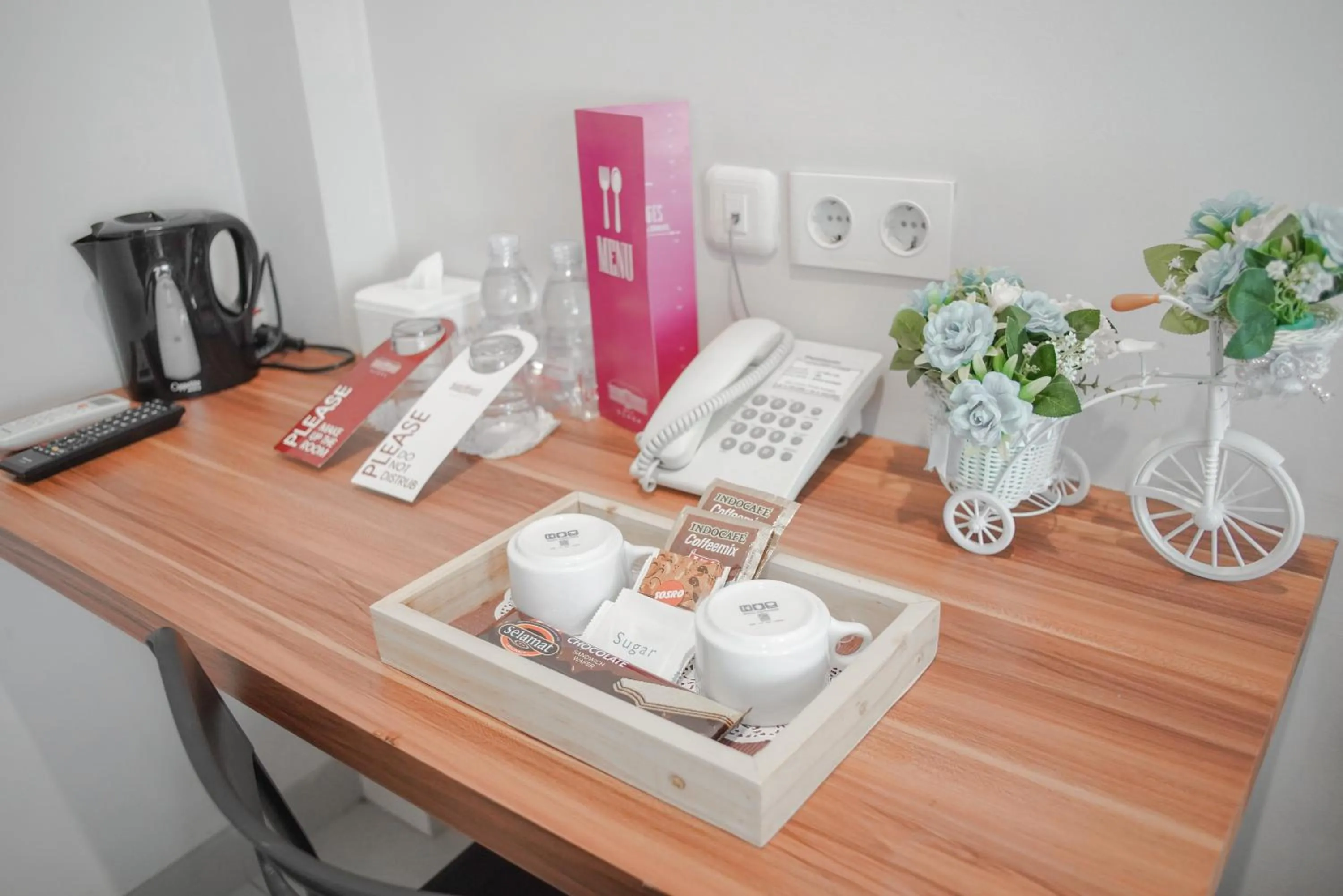 Coffee/tea facilities in Bale Ocasa by Behomy