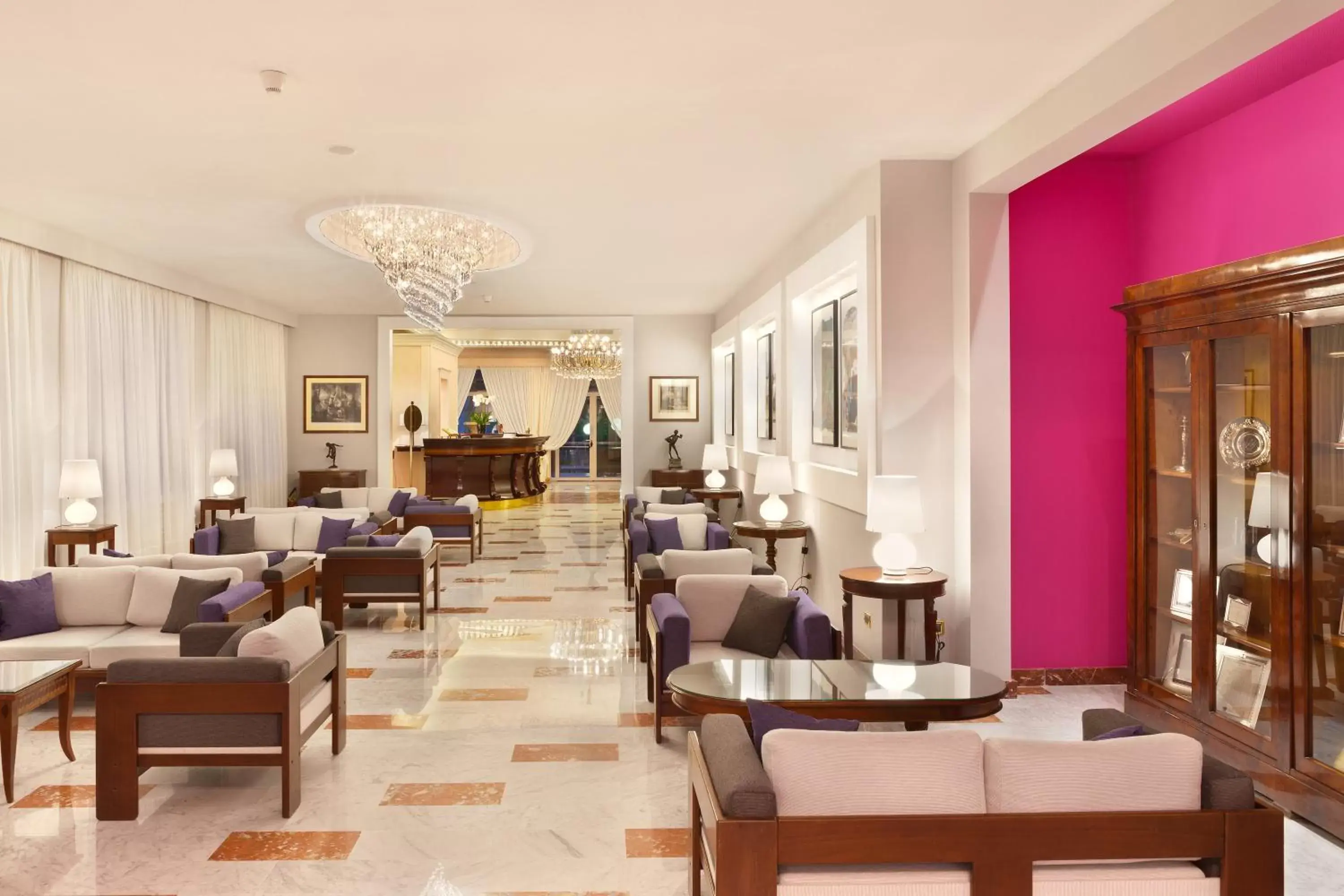 Lobby or reception in Hotel Continental